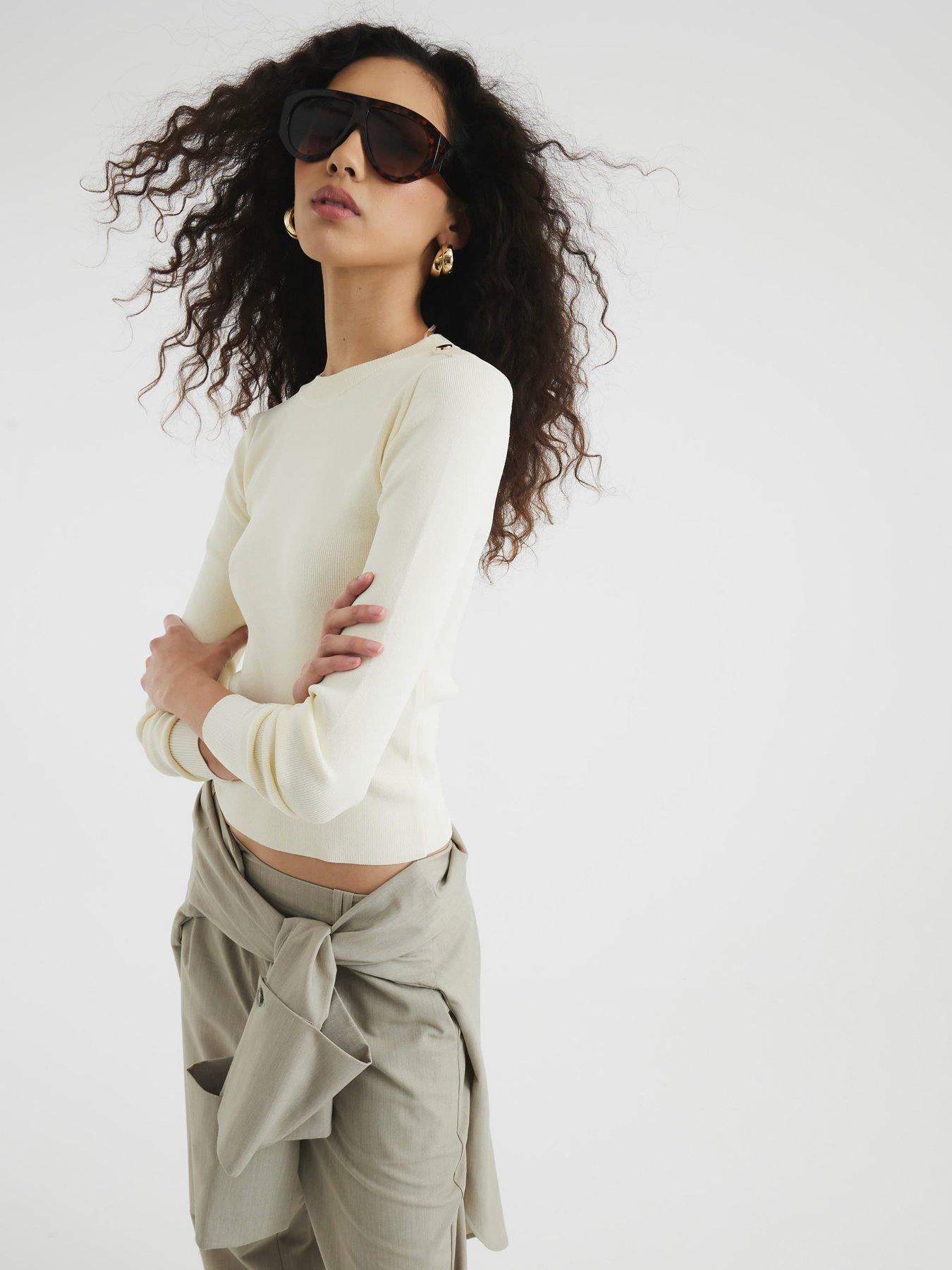 undefined Long Sleeve Bodyfit Top - Cream