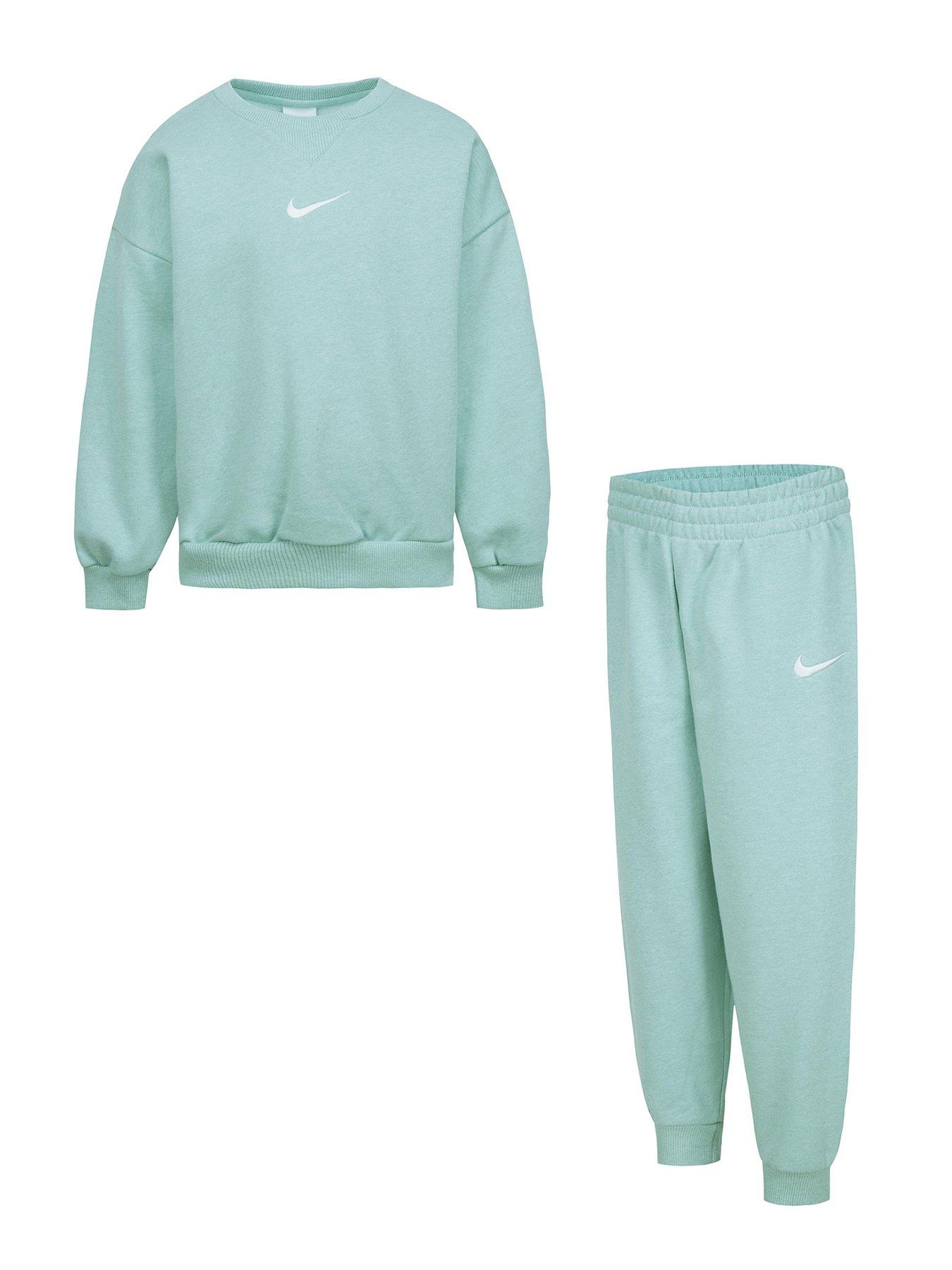 Nike crew tracksuit hotsell