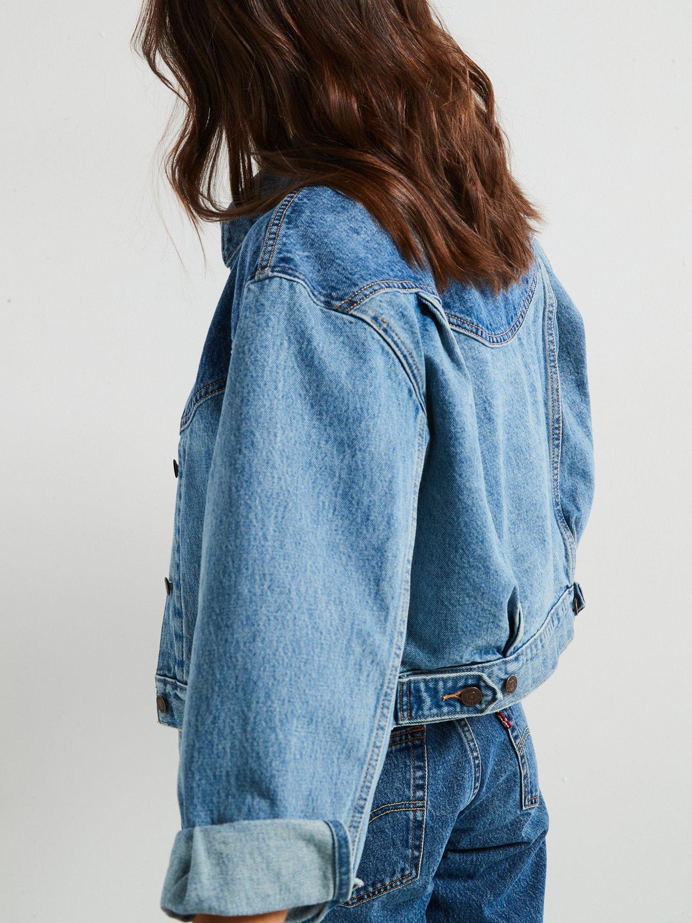 Image 4 of 5 of Levi's Shrunken 90s Trucker Jacket - Ironic Iconic Trucker - Blue