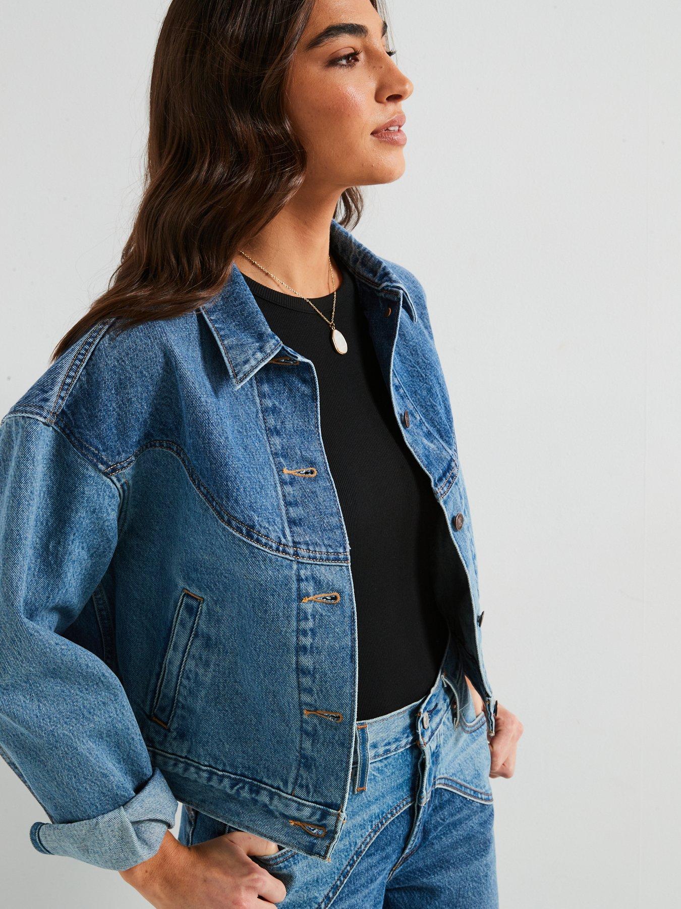 Image 5 of 5 of Levi's Shrunken 90s Trucker Jacket - Ironic Iconic Trucker - Blue