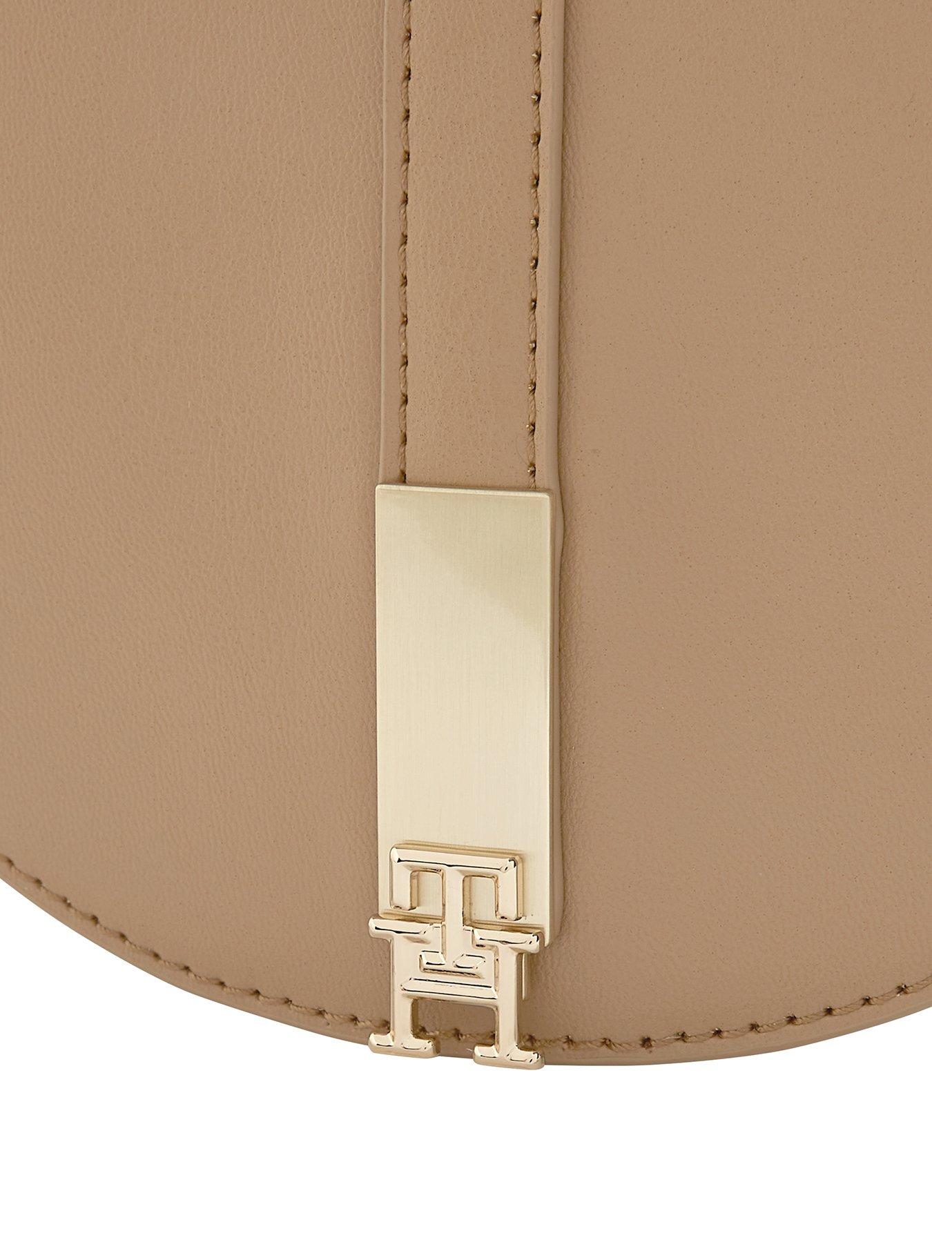 Image 4 of 5 of Tommy Hilfiger Hertiage Saddle Bag - Beige