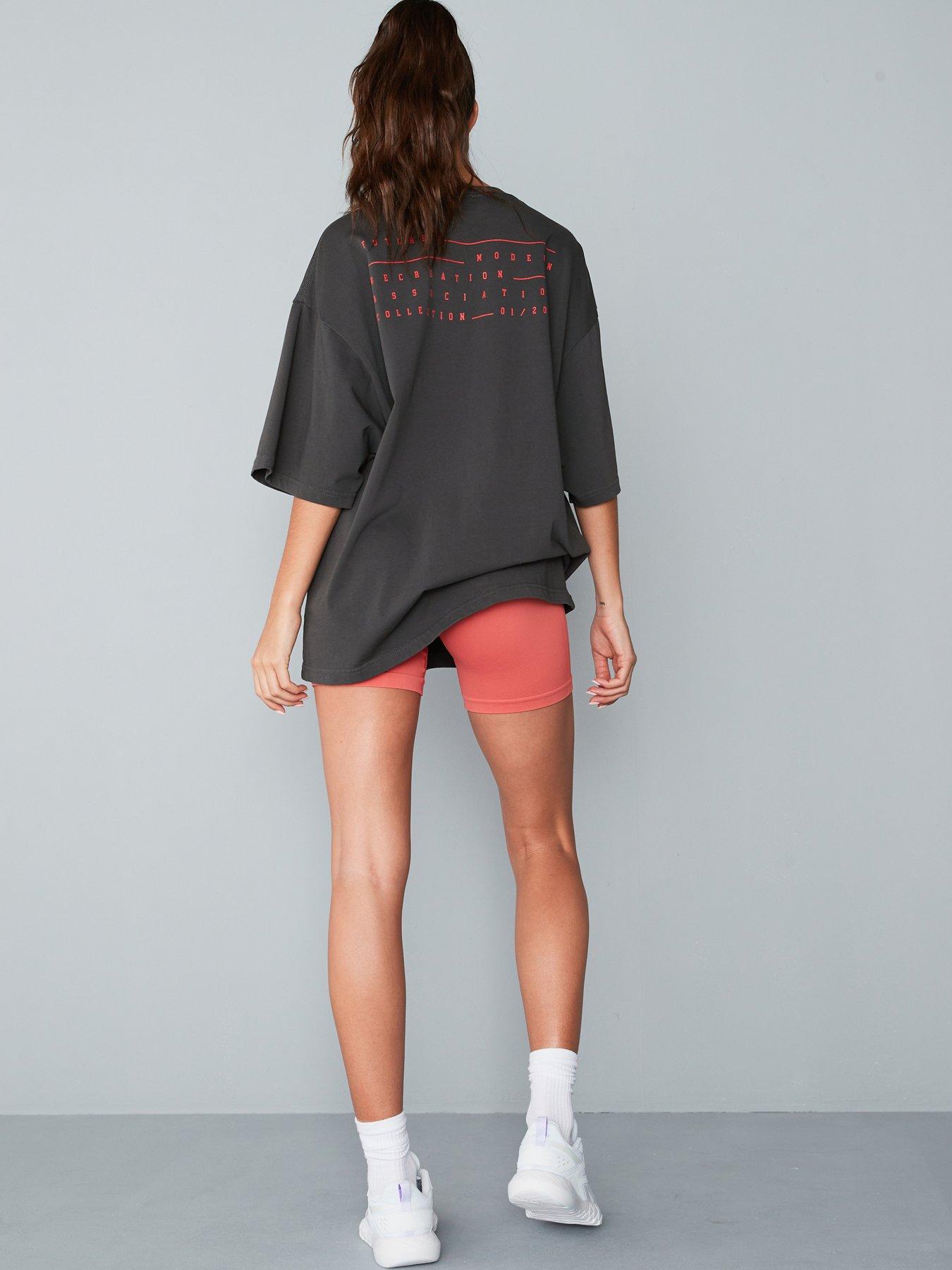 undefined Womens Training Playfield Tee - Black