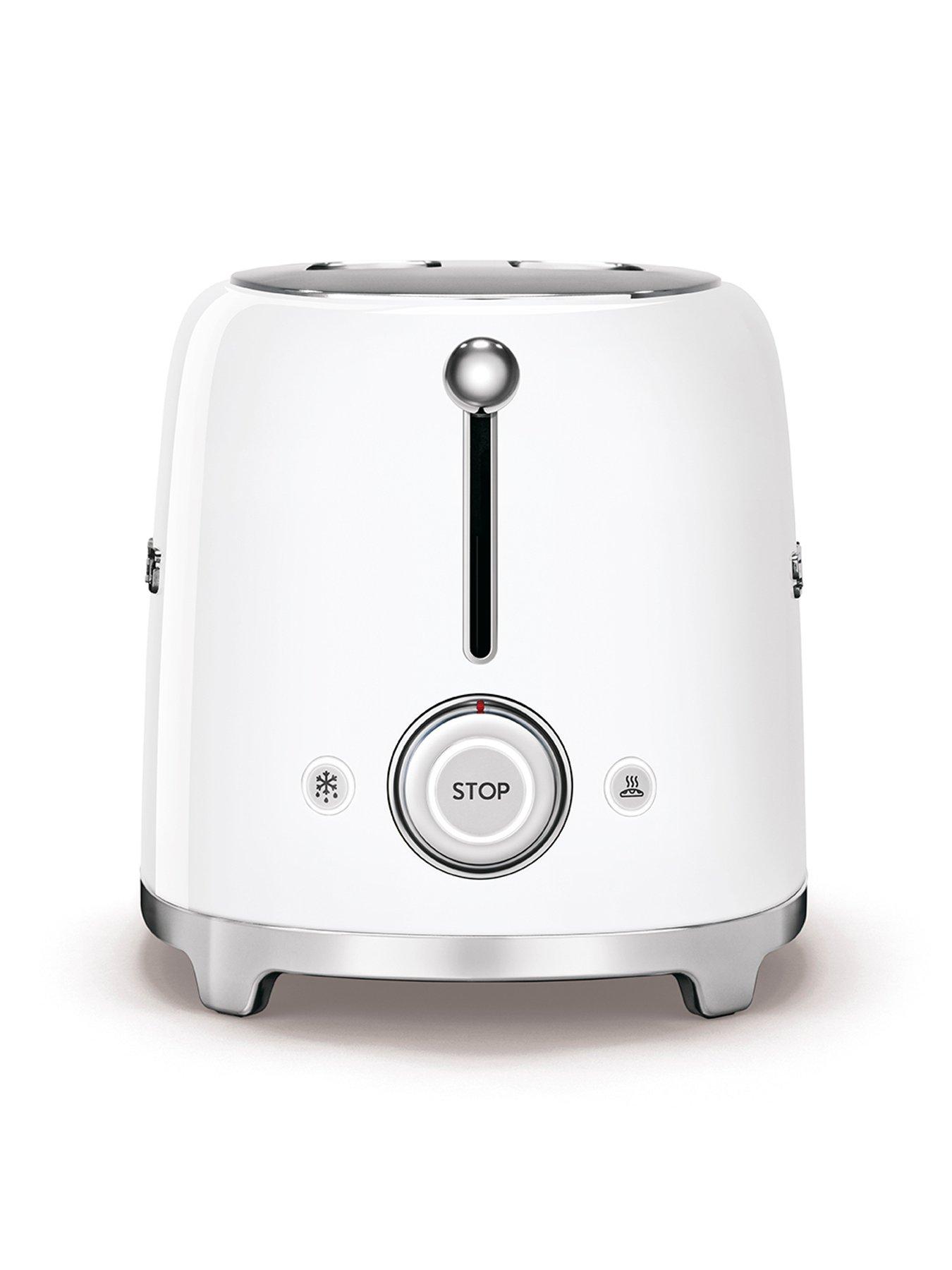 Image 5 of 7 of Smeg 50's Style Kettle and 2 Slice Toaster, White