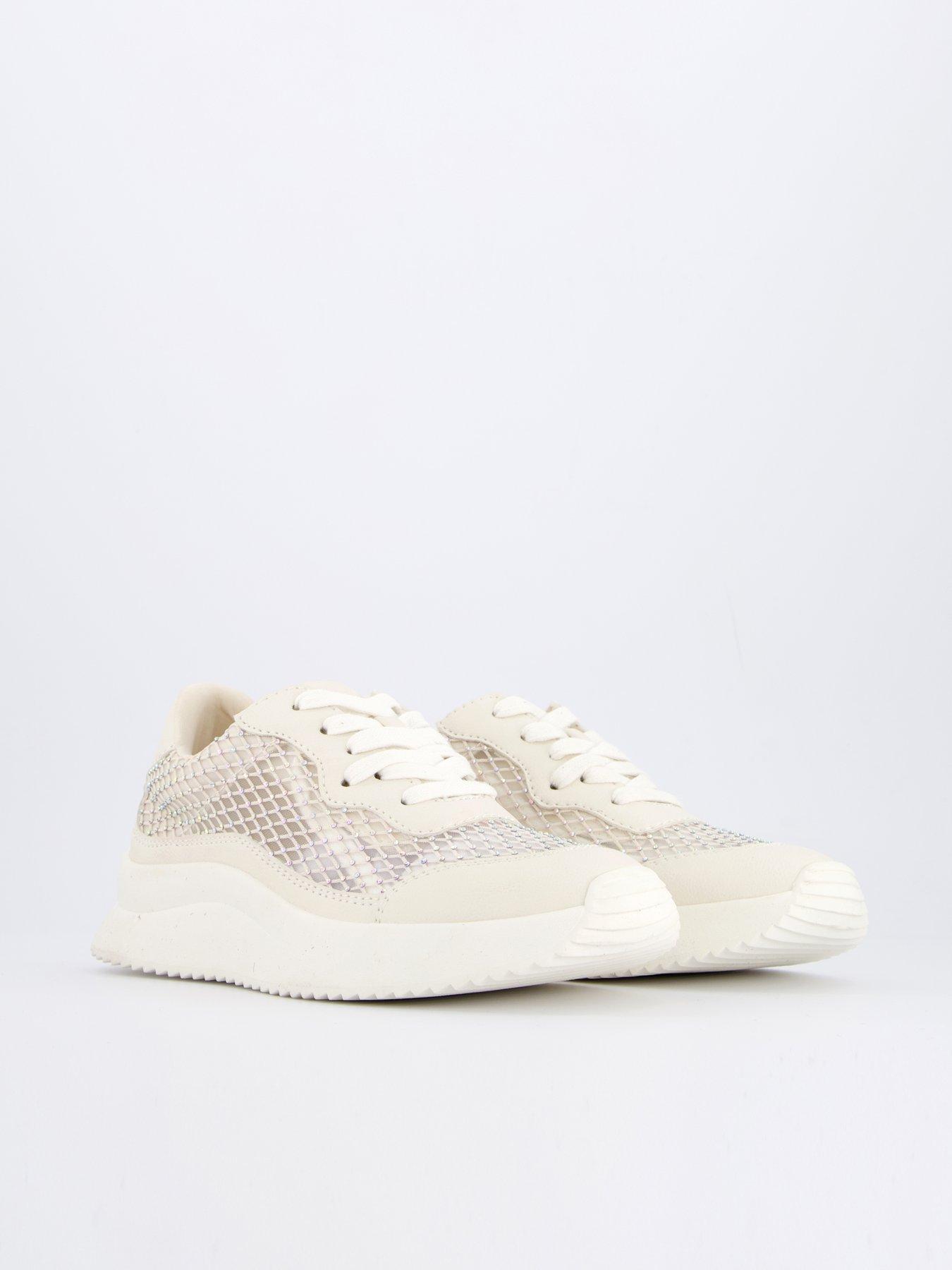 Image 6 of 7 of V by Very Mesh Trainer