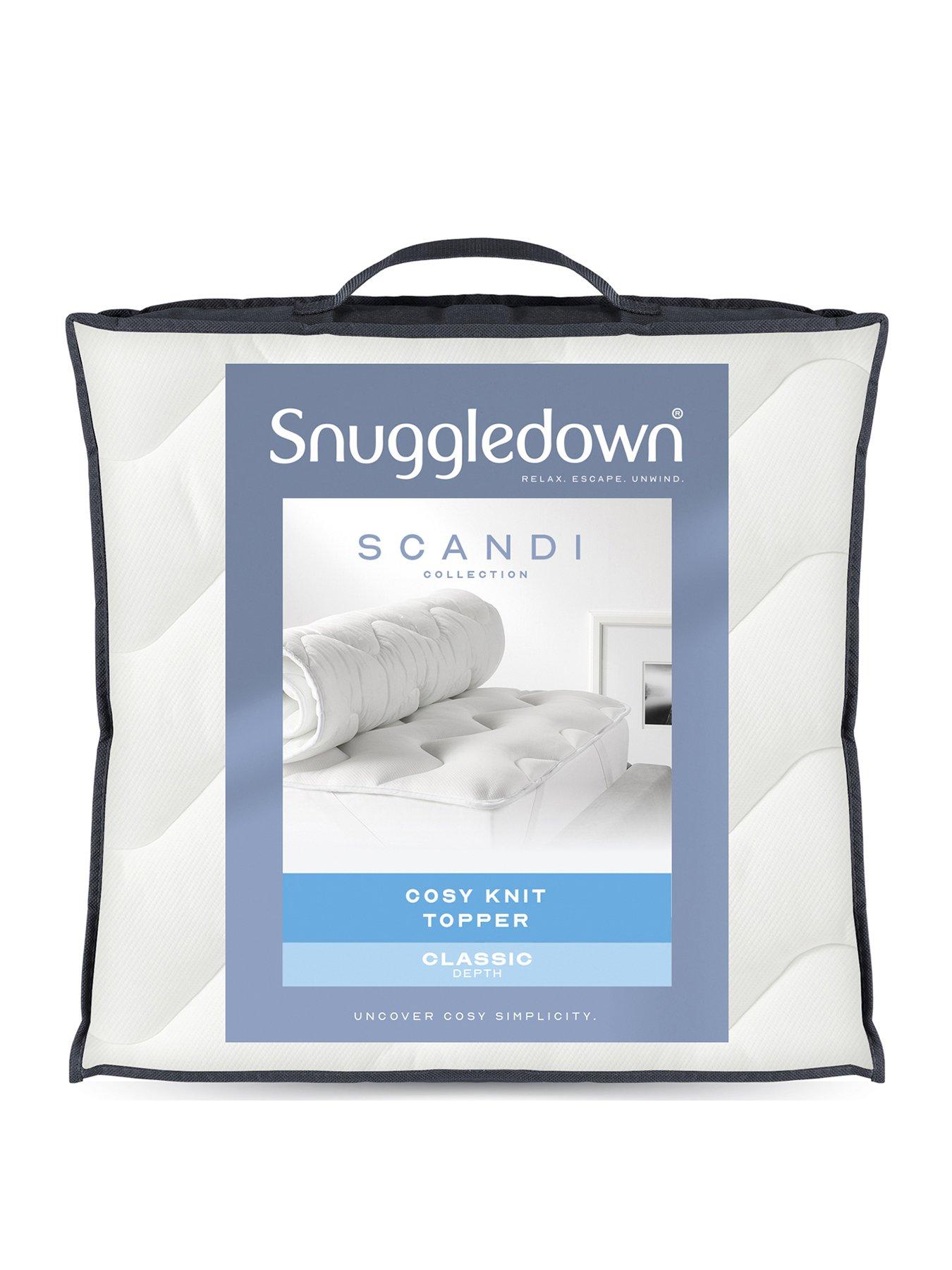 Image 2 of 8 of Snuggledown of Norway Snuggledown Scandinavian Cosy Knit 2.5cm Mattress Topper, Super King