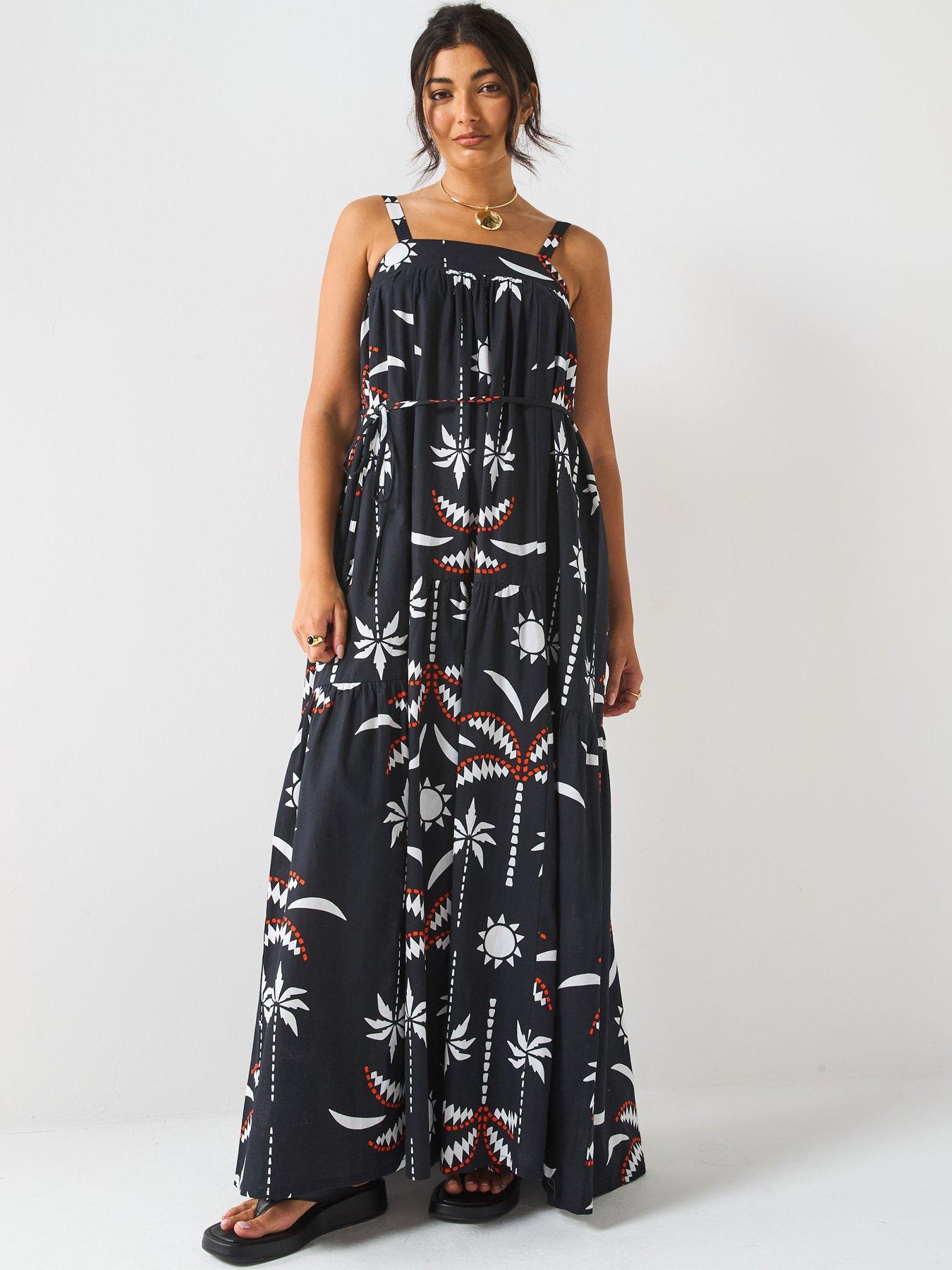 Image 4 of 6 of V by Very Mono Palm Printed Maxi Dress - Print