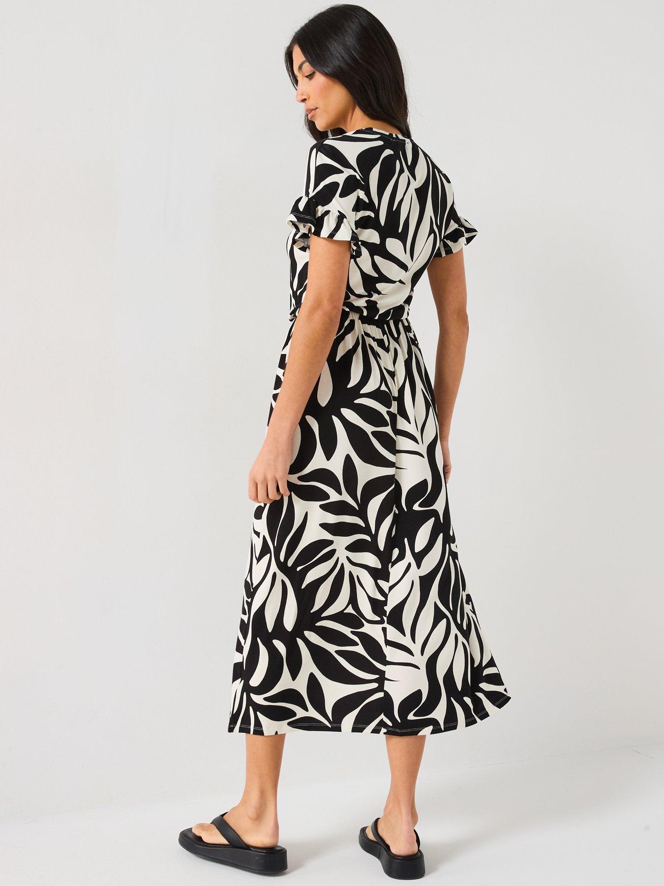 Image 2 of 6 of V by Very Frill Sleeve Midaxi