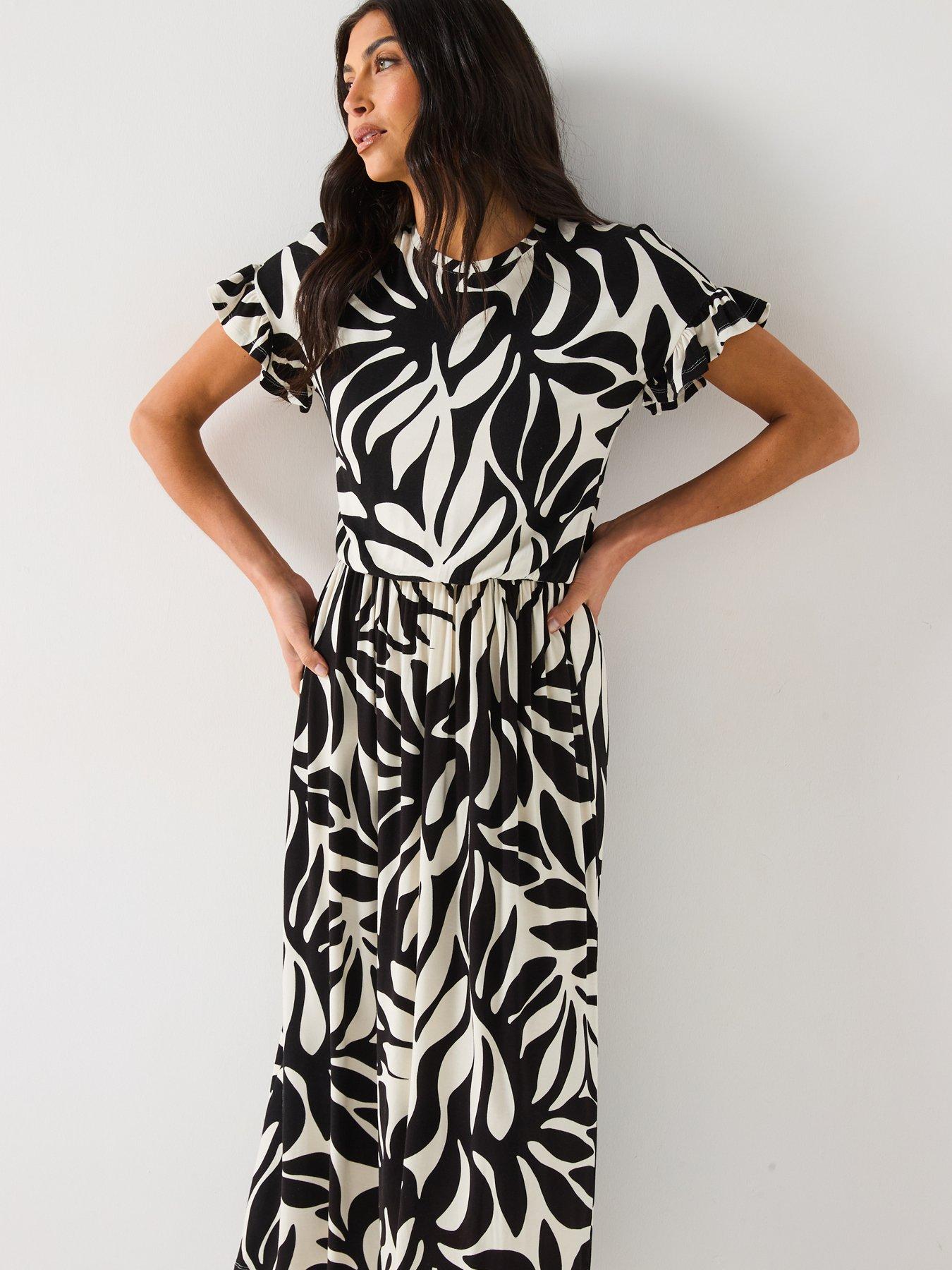 Image 3 of 6 of V by Very Frill Sleeve Midaxi