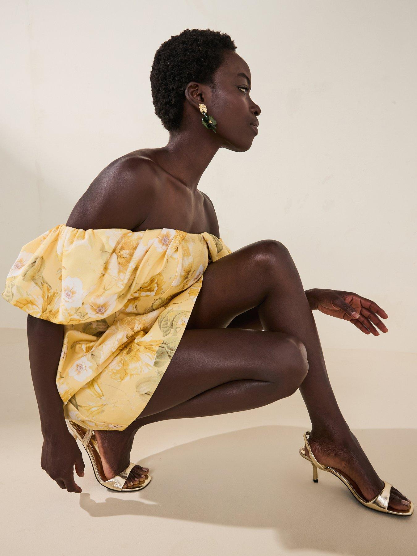 Image 7 of 8 of Raid Dorenna Minimal Heeled Sandals - Gold