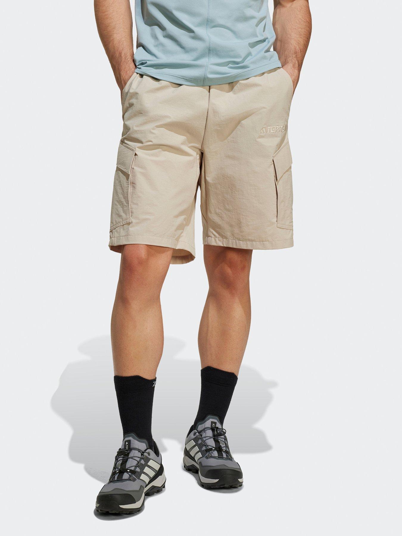 undefined Men's Cargo Shorts - Beige