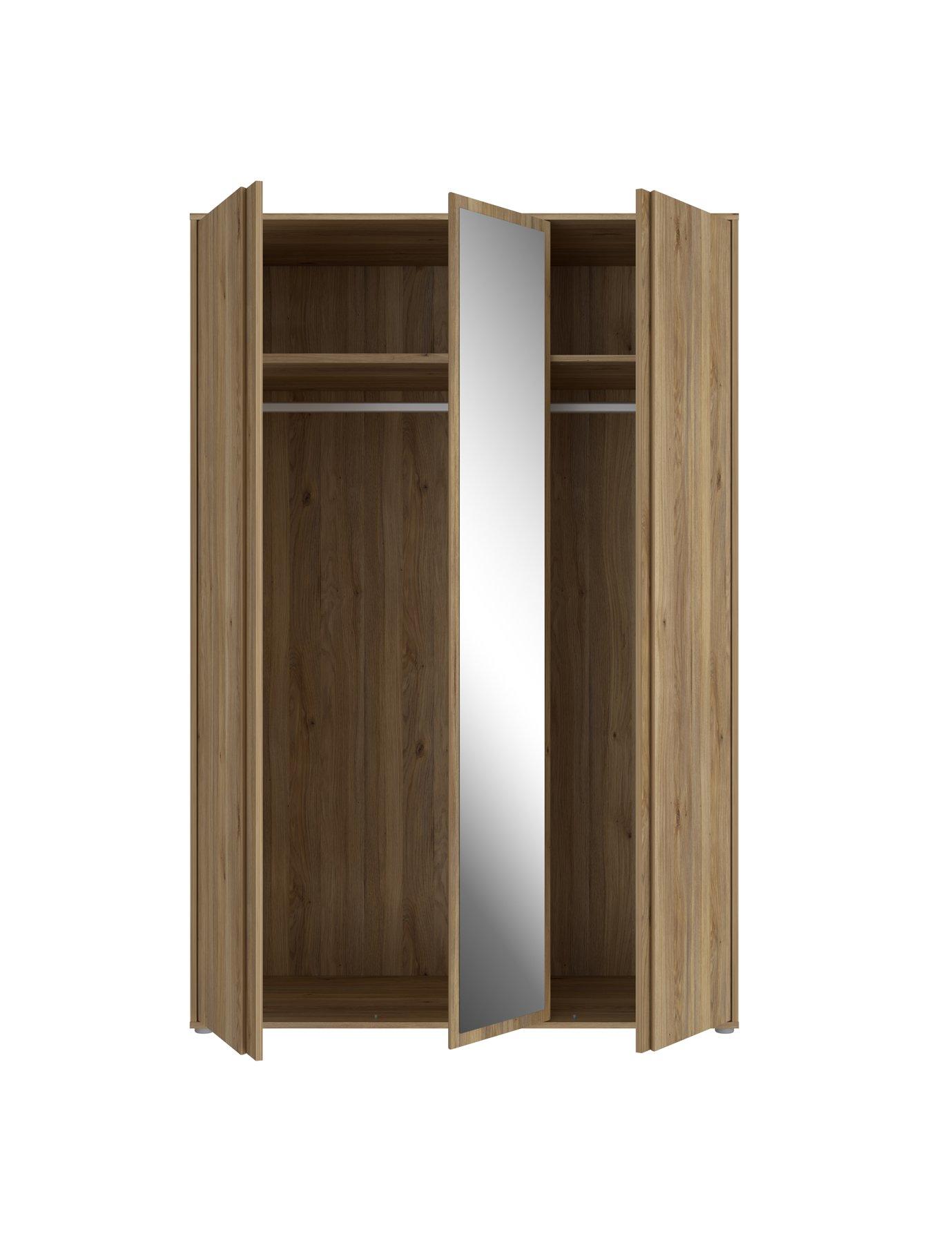Image 4 of 7 of Very Home Lisson 3 Door Mirrored Wardrobe - New Oak&nbsp;- FSC&reg; Certified