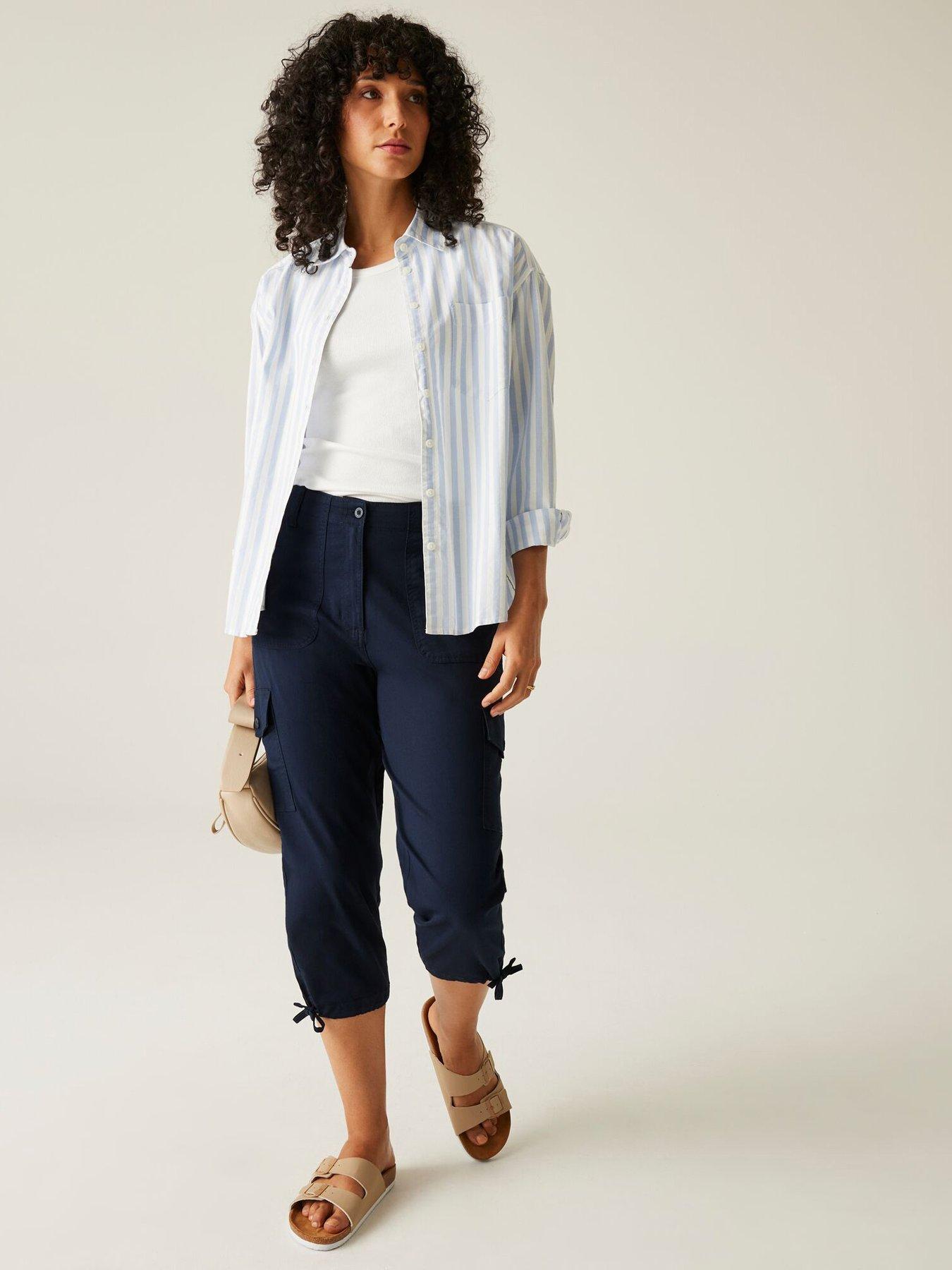 undefined Womens Shorebellacapri Cargo Capri Trousers-navy
