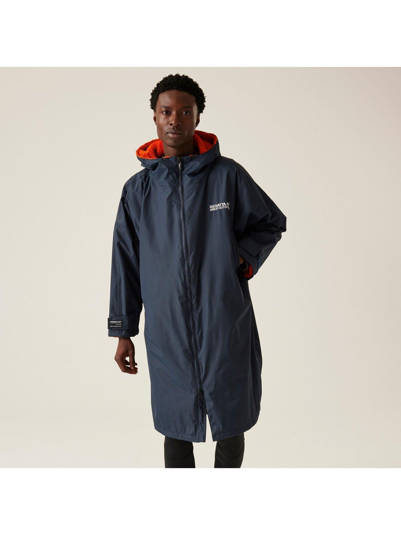 Image 2 of 6 of Regatta Unisex Adult Wateproof Changing Robe - Navy