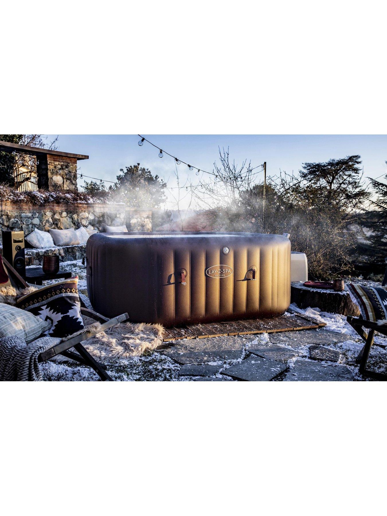 Image 4 of 7 of Lay-Z-Spa Maldives Smart EnergySense HydroJet Pro Hot Tub (5-7 Person)