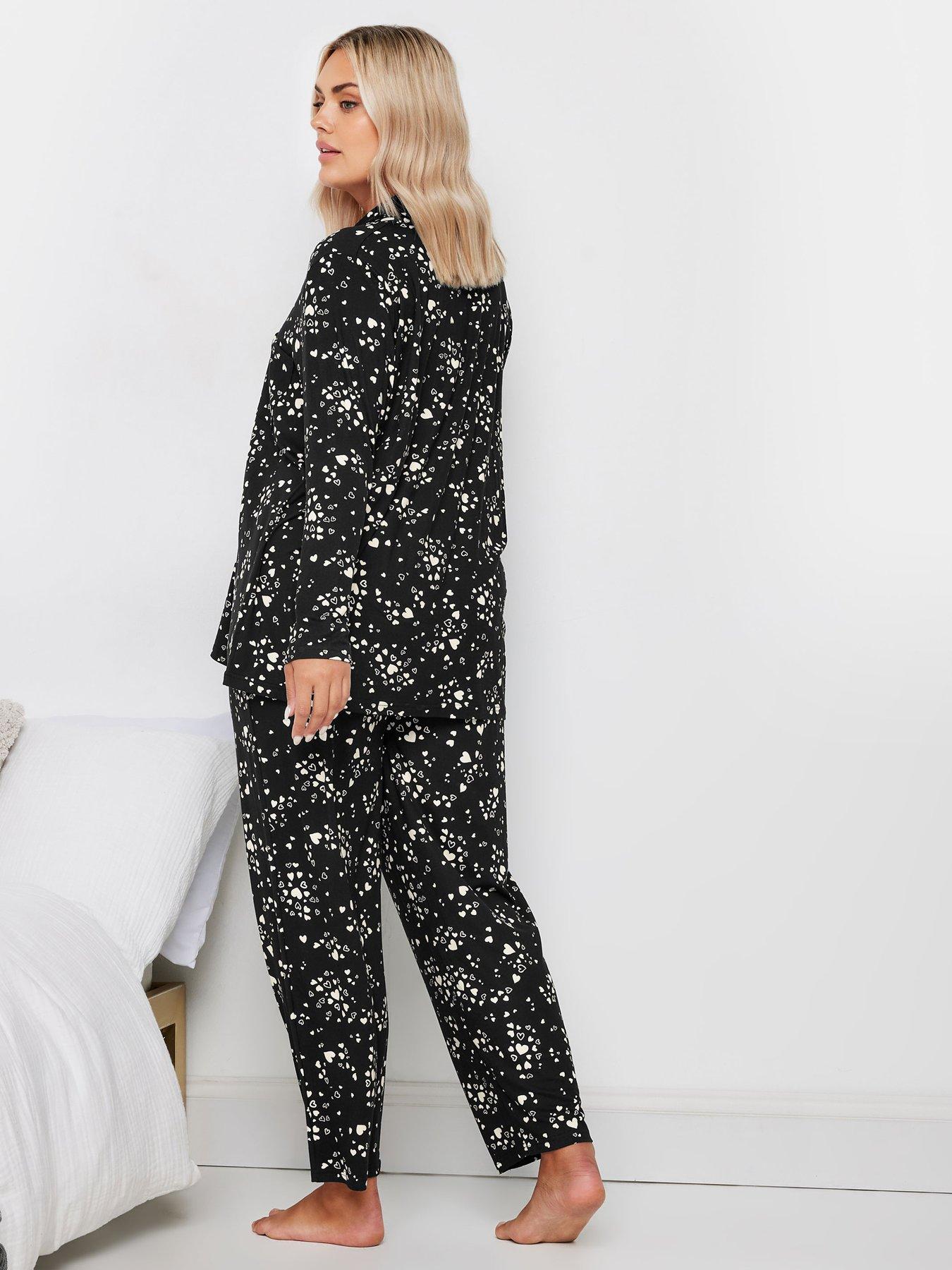 Image 2 of 4 of Yours Curve Soft Touch Drawn Heart Pj Set - Black