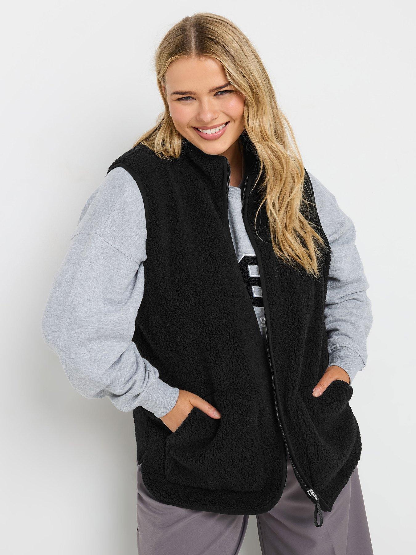 undefined Curve Borg Gilet - Black