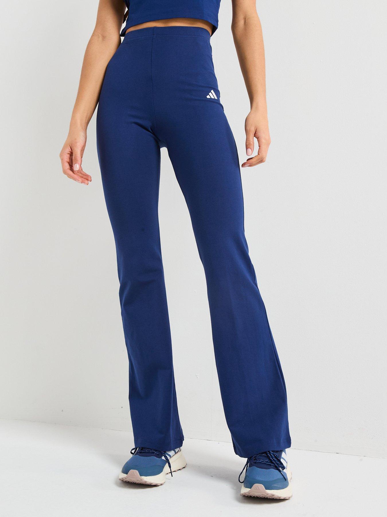 undefined Women's Essentials Flared Leggings - Blue