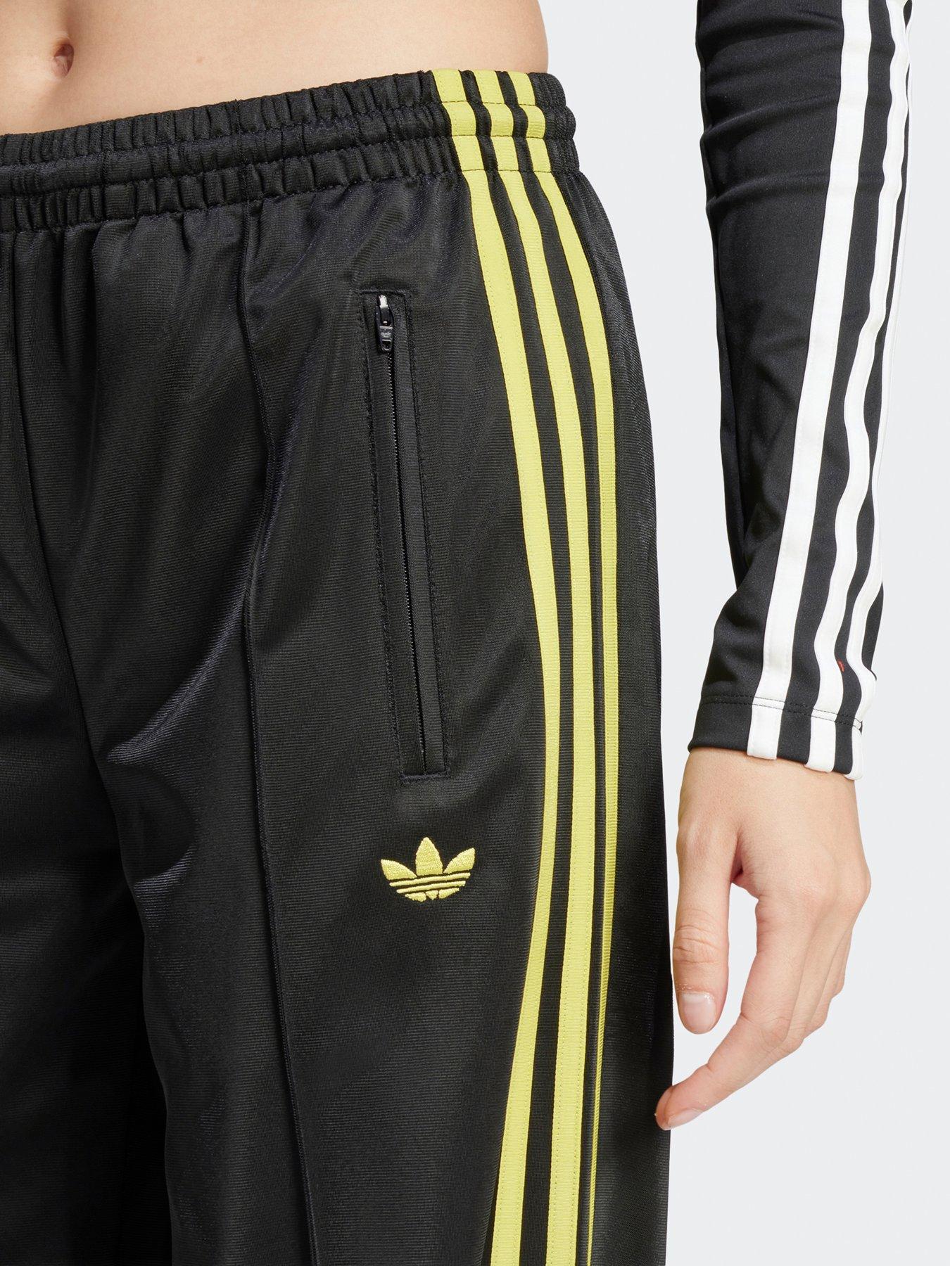 Image 4 of 5 of adidas Originals Women's Classic Firebird Tracksuit Bottoms - Black