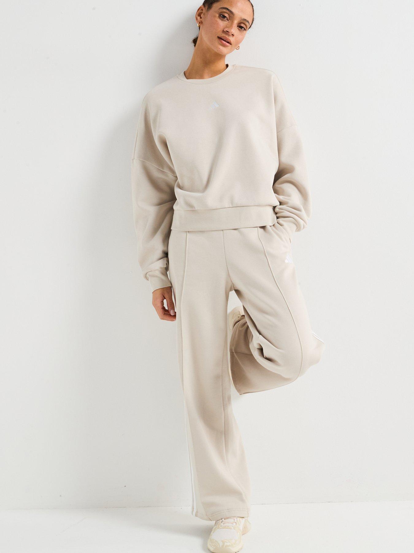 Image 3 of 6 of adidas Sportswear Women's Essentials Feelcozy Sweatshirt - Grey