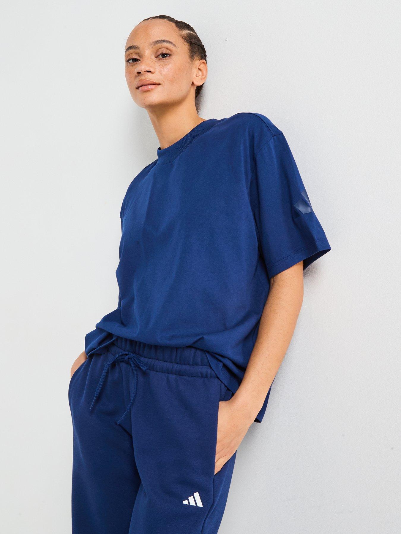Image 5 of 6 of adidas Sportswear Women's Essentials Boyfriend T-Shirt - Blue