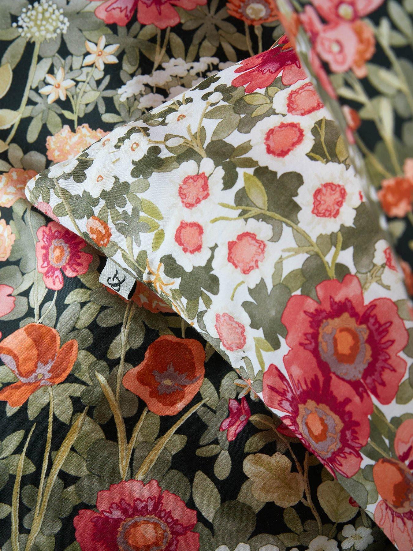 Image 7 of 8 of Graham & Brown Wallflower Rust Black Duvet Set
