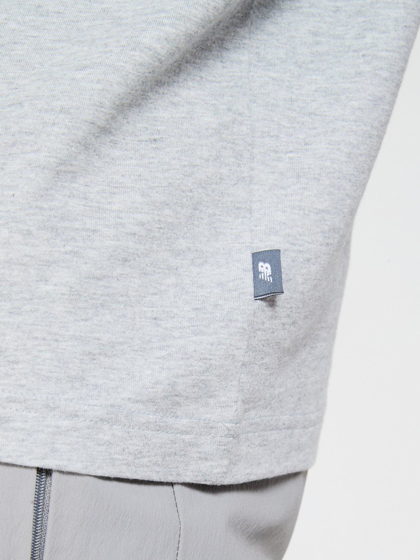 Image 4 of 6 of New Balance Men's Vintage Inspired Graphic T-Shirt - Grey