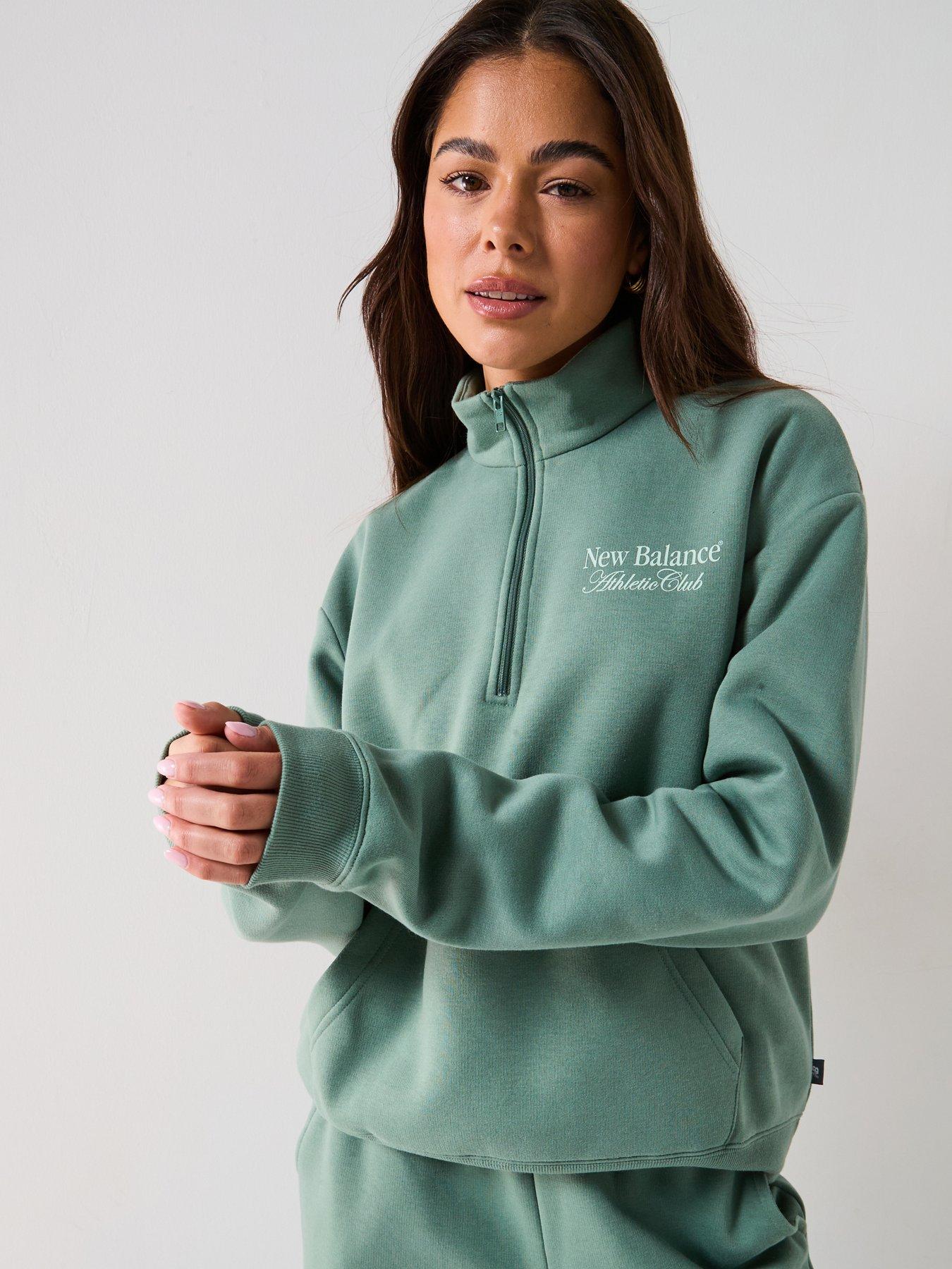 undefined Women's Linear Heritage Graphic Half Zip Sweat - Green