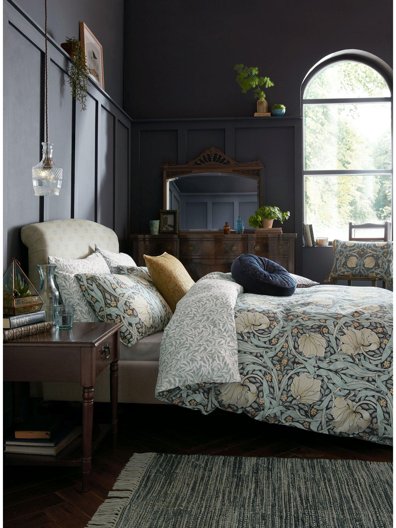 Product photograph of William Morris At Home Pimpernel Indigo 100 Cotton Sateen Duvet Set from very.co.uk