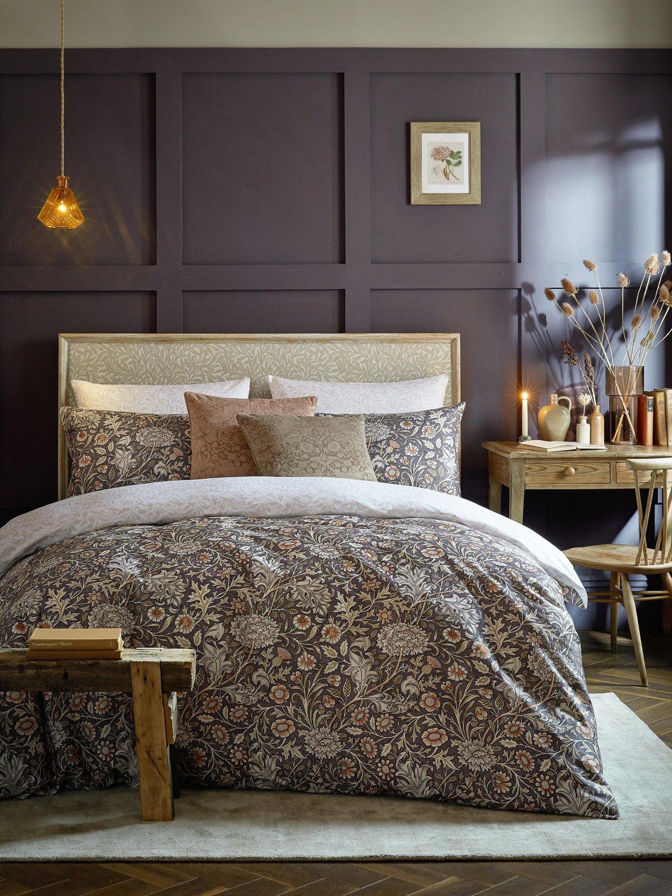 Product photograph of William Morris At Home Double Bough Duvet Set- Heather- King from very.co.uk