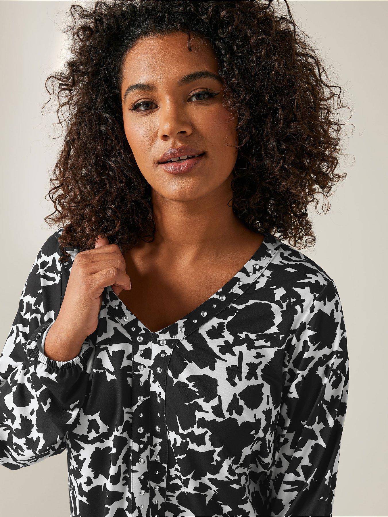 Image 4 of 4 of Evans Stud Jersey Top - Black