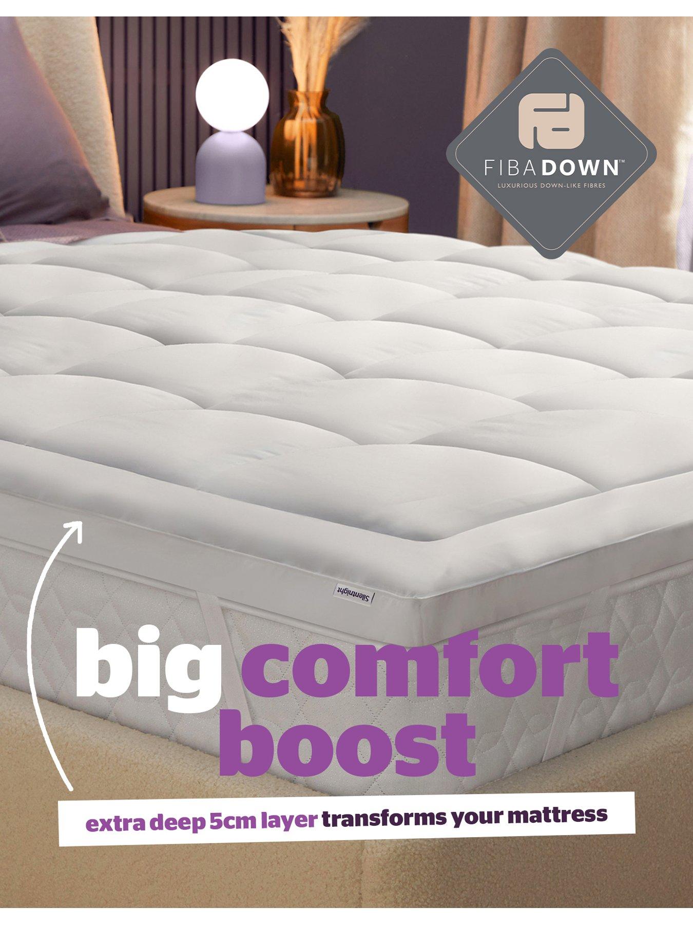 Image 5 of 7 of Silentnight Ultimate Deep Sleep 500 5cm Mattress Topper