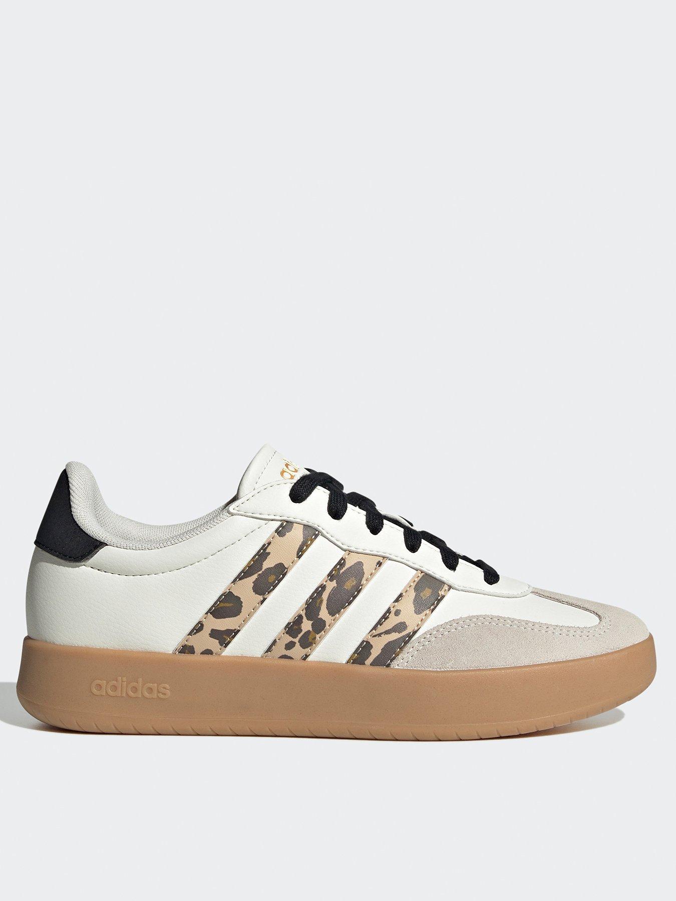 undefined Womens Barreda Trainers - White
