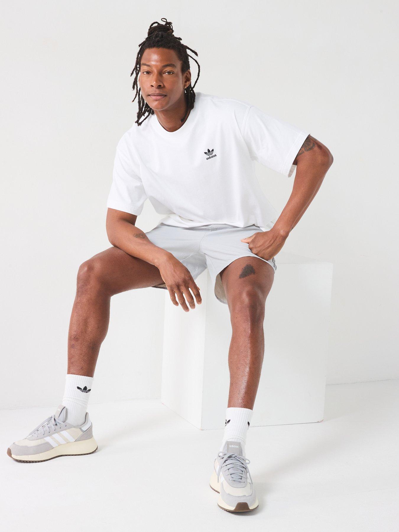 Image 6 of 6 of adidas Originals Mens Trefoil Essentials Oversized T-Shirt - White