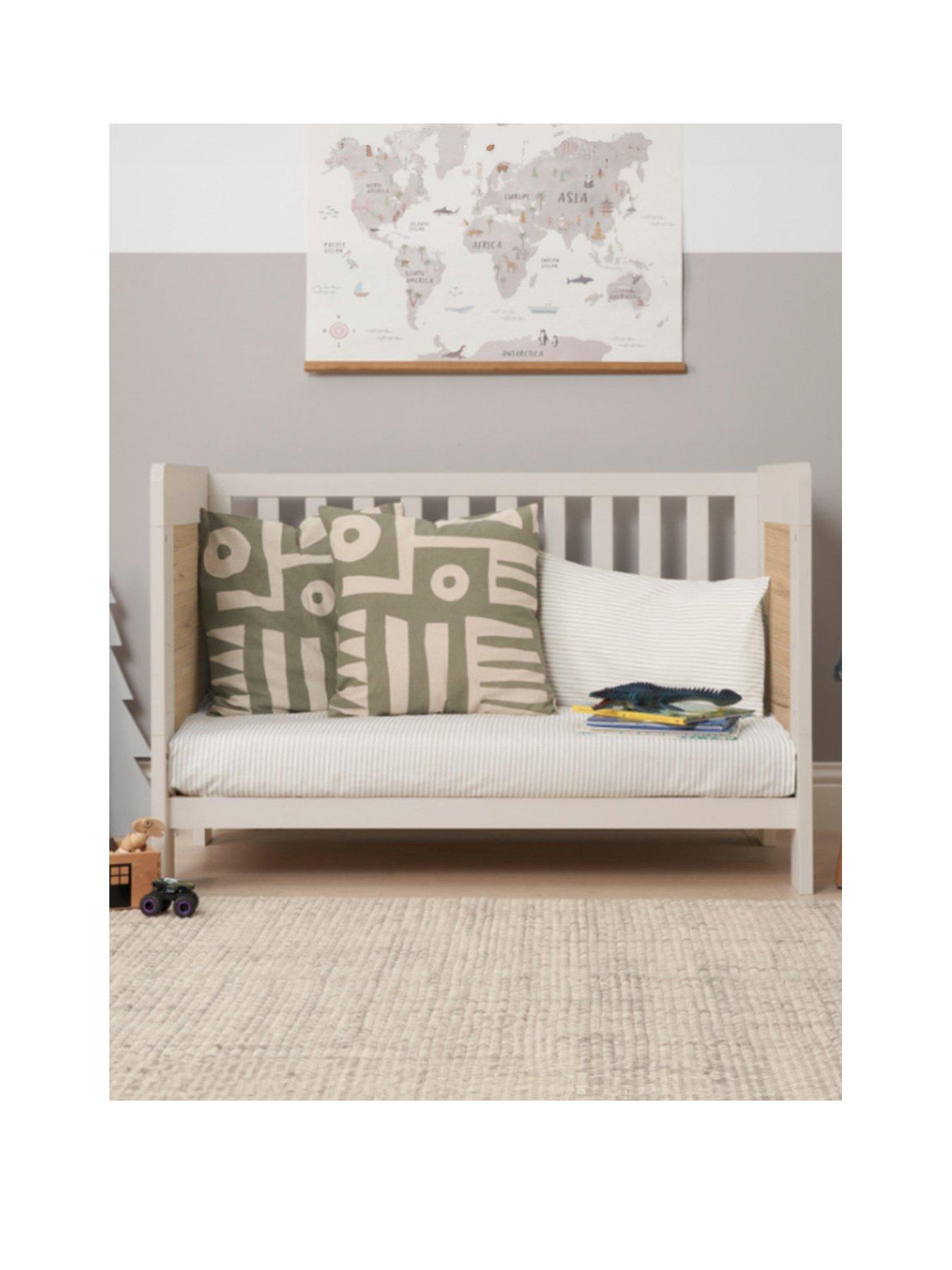 undefined Alba Mini Cot Bed - White Sand / Distressed Oak