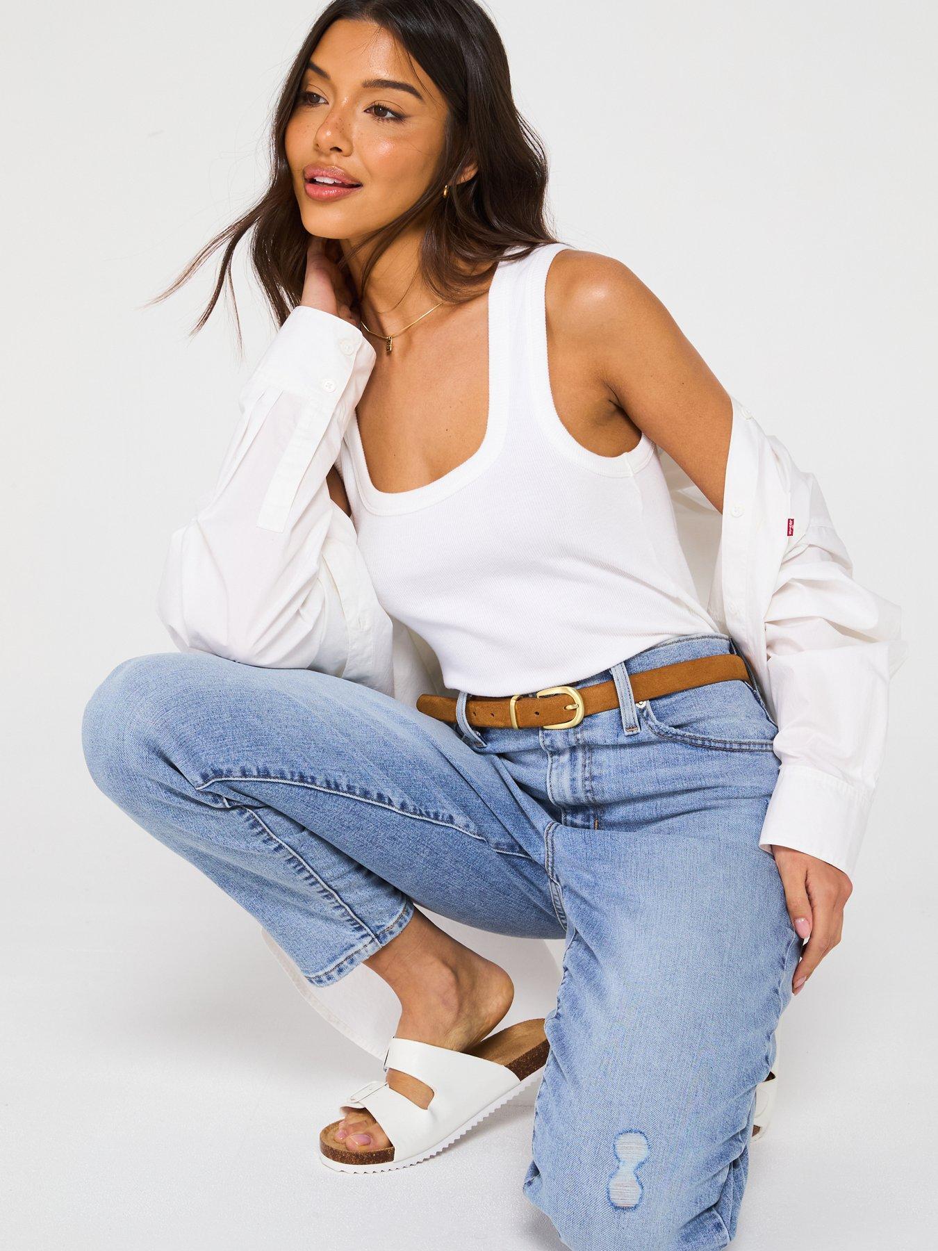 Image 4 of 5 of Levi's High-waisted Mom Jeans - Emerging Energy
