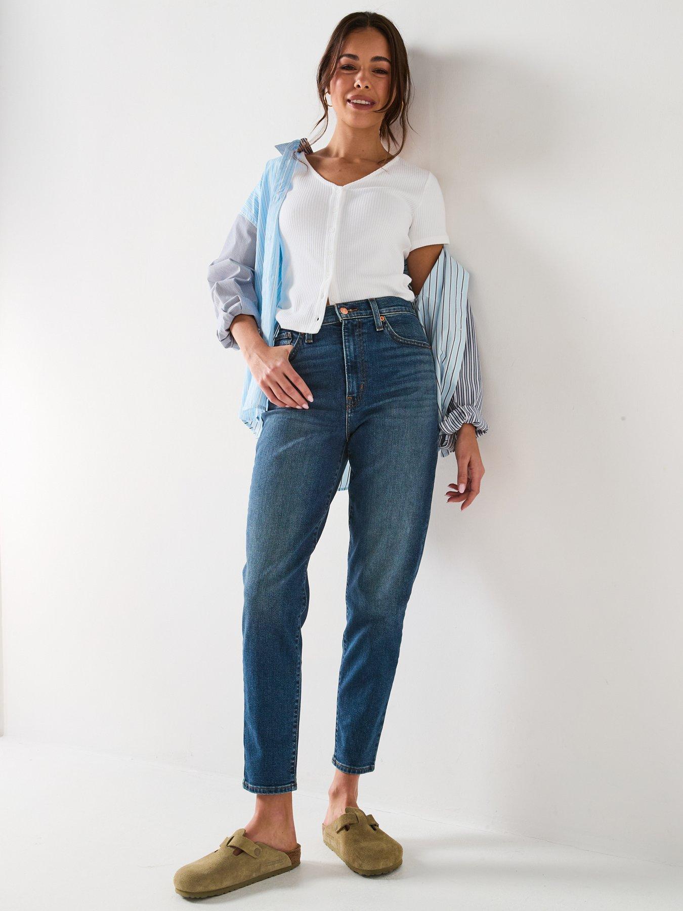 Image 3 of 6 of Levi's High-Waisted Mom Jeans - Moving Target - Blue