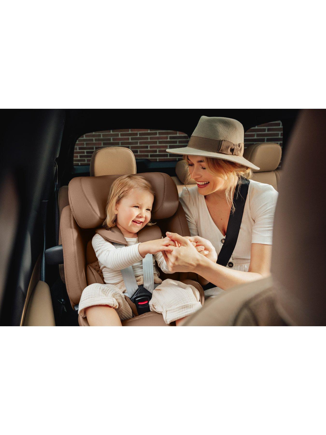 Image 7 of 8 of Britax Advansafix Pro 15 Months - 12 Years Approx Height 76 - 150 cm i-SIZE ISOFIX Car Seat - Deep Black