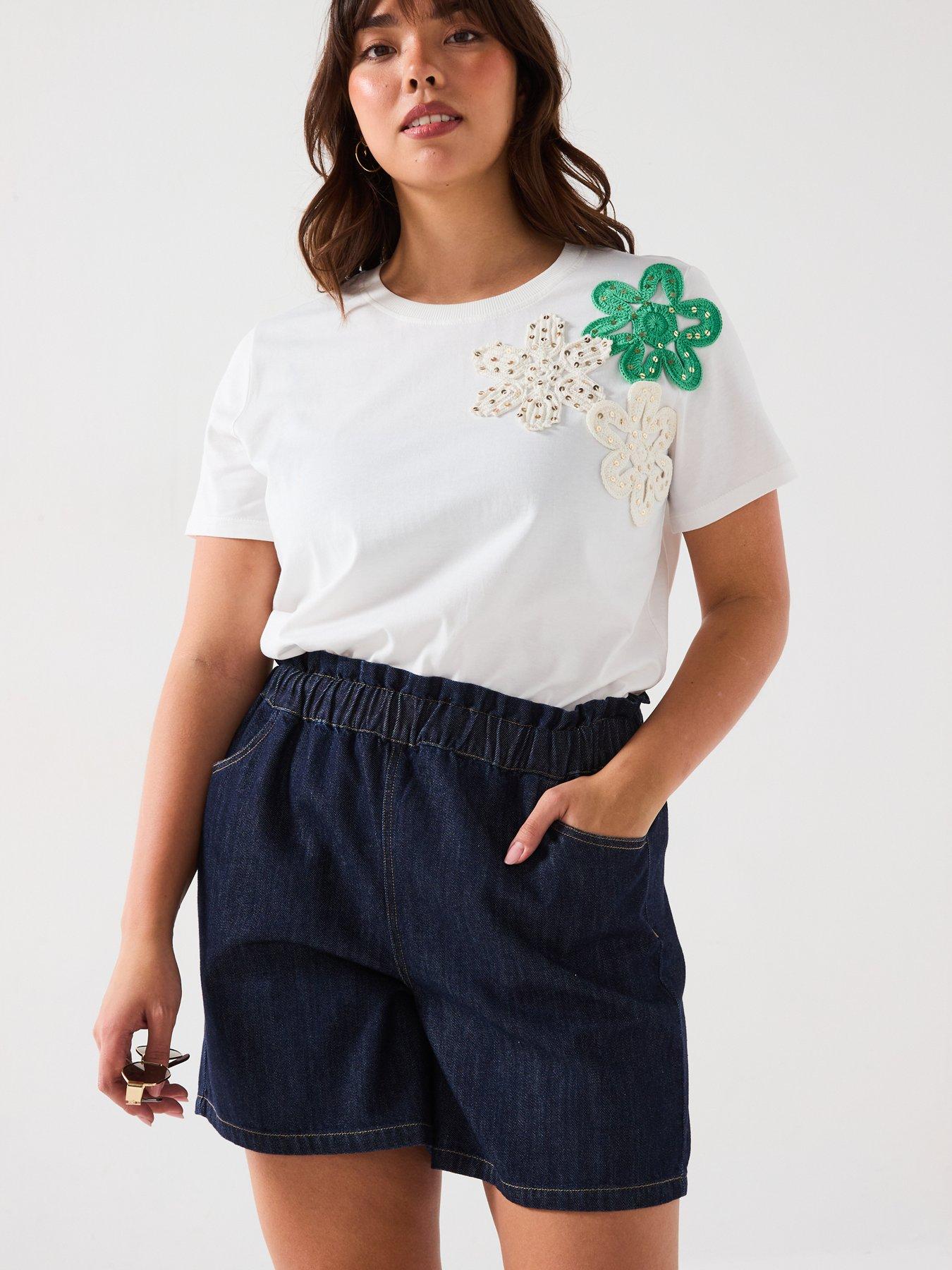 undefined Applique Floral T-shirt