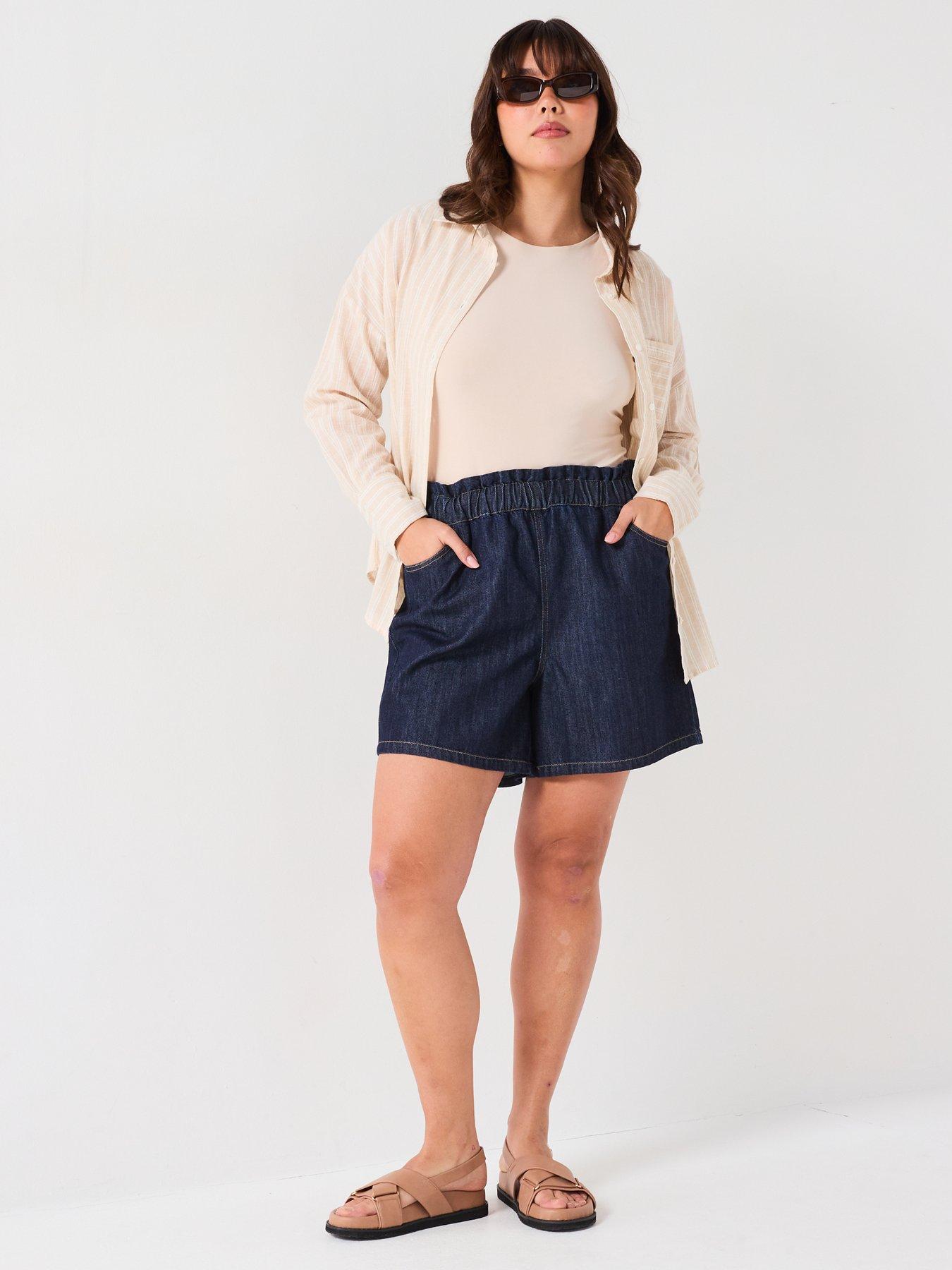 Image 5 of 5 of V by Very Curve Elasticated Waist Denim Short