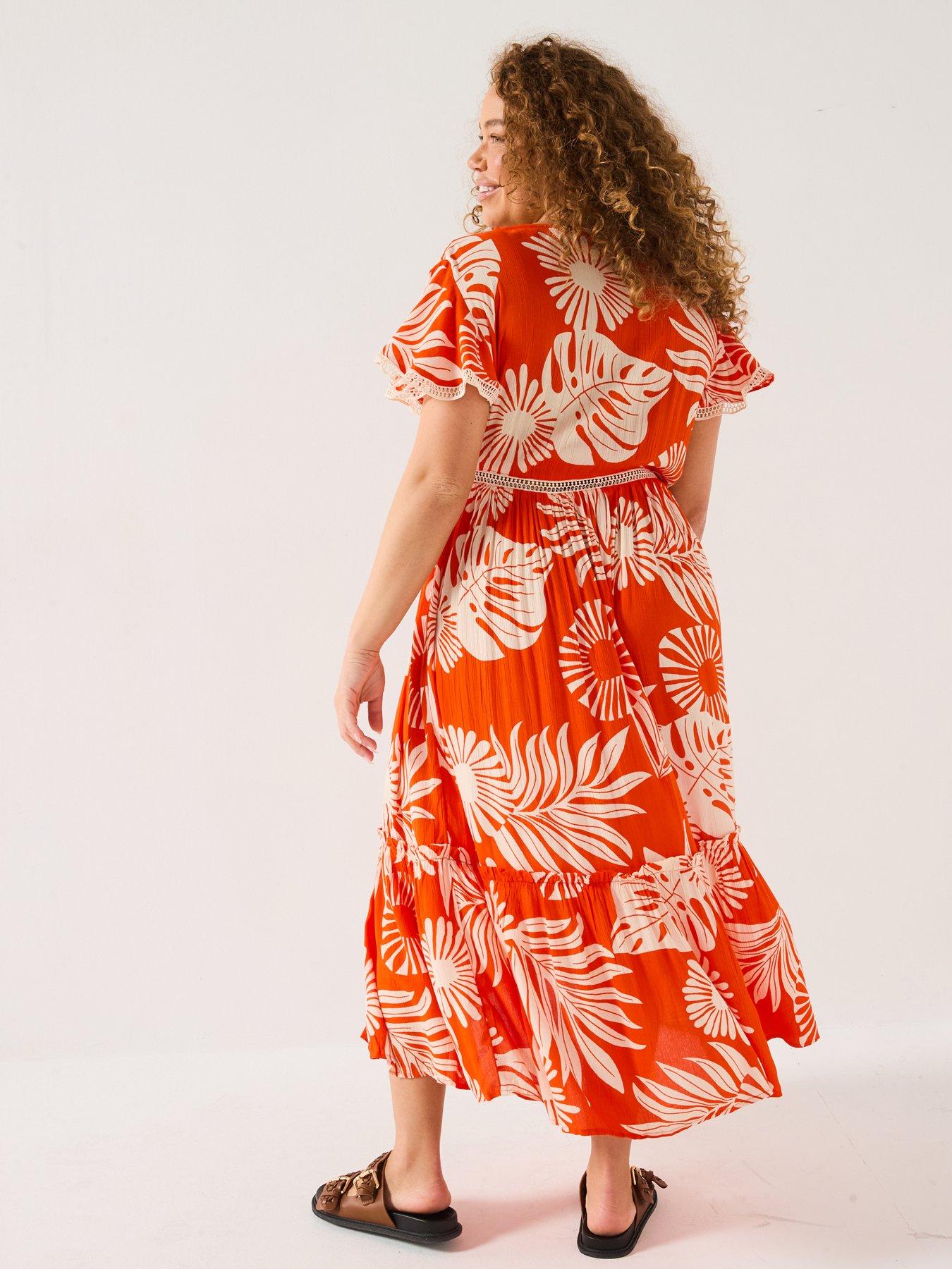 Image 2 of 6 of V by Very Curve Lace Trim Cheesecloth Midi Dress - Print