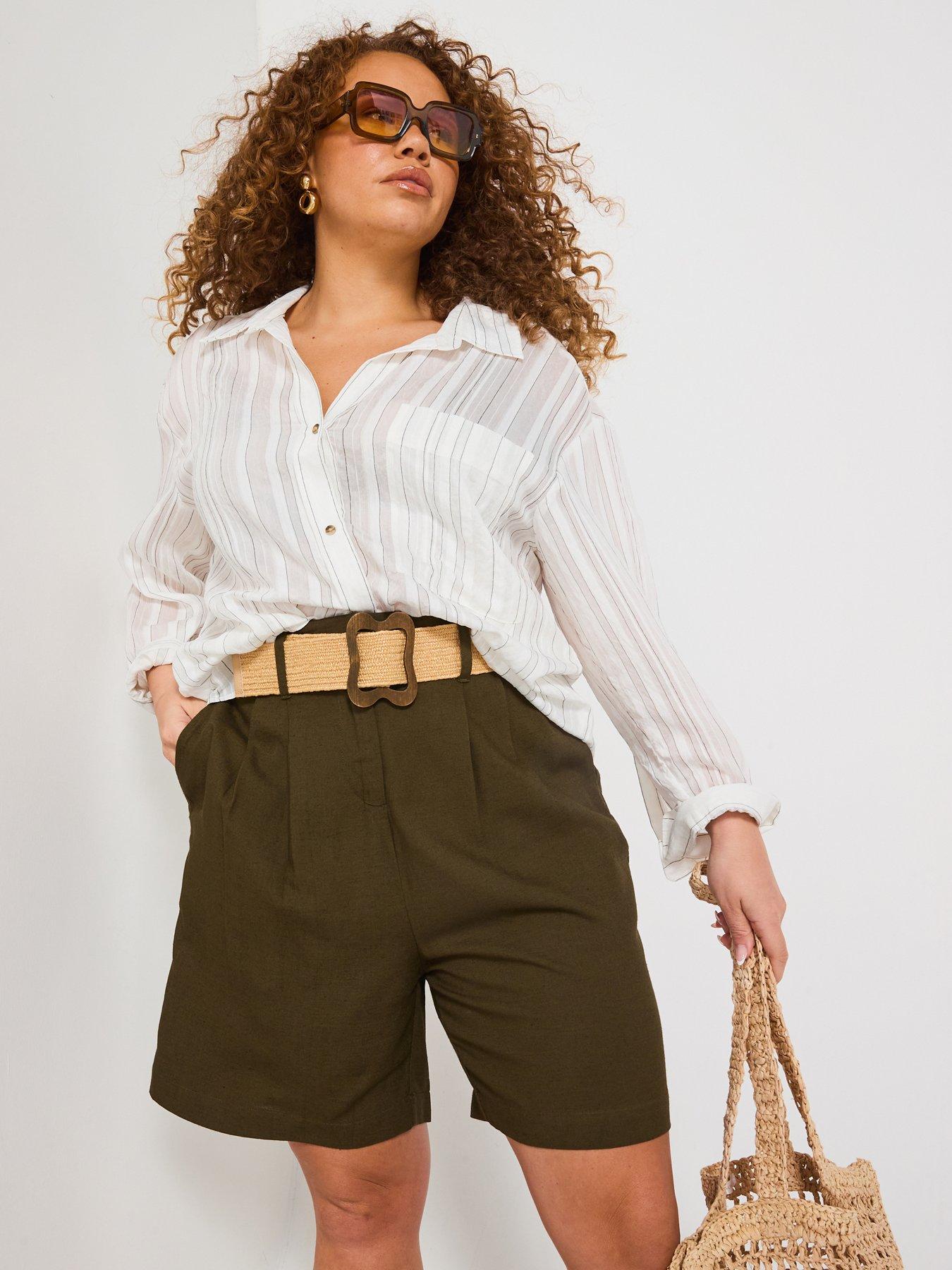 undefined Belted Linen Shorts - Khaki