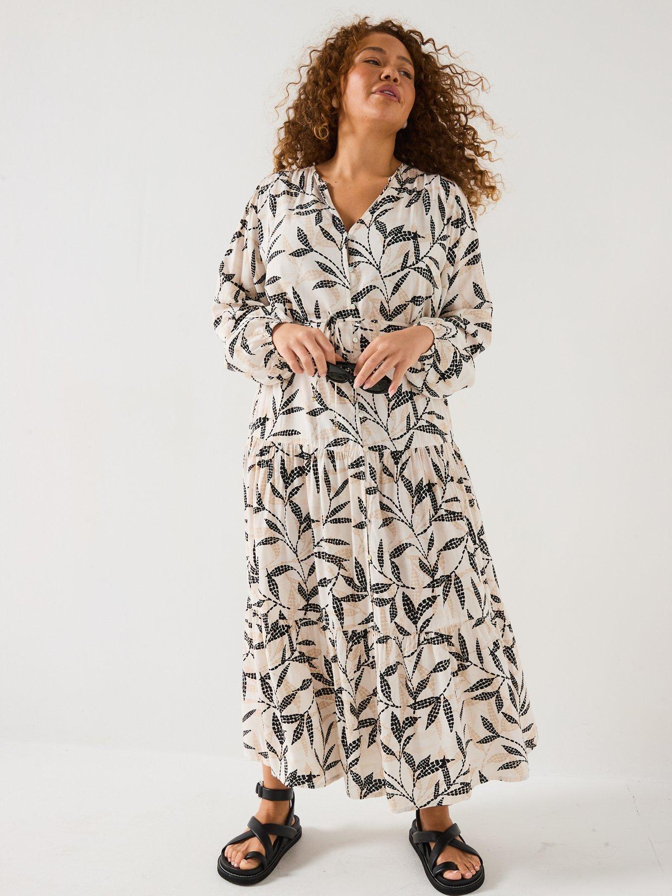 Image 3 of 6 of V by Very Curve Viscose Long Sleeve Tiered Midi Dress - Print
