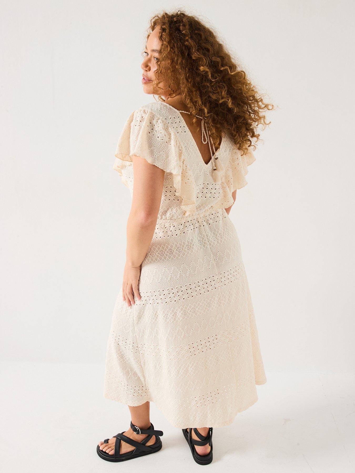 Image 5 of 6 of V by Very Curve Lace Ruffle Midi Dress - Cream