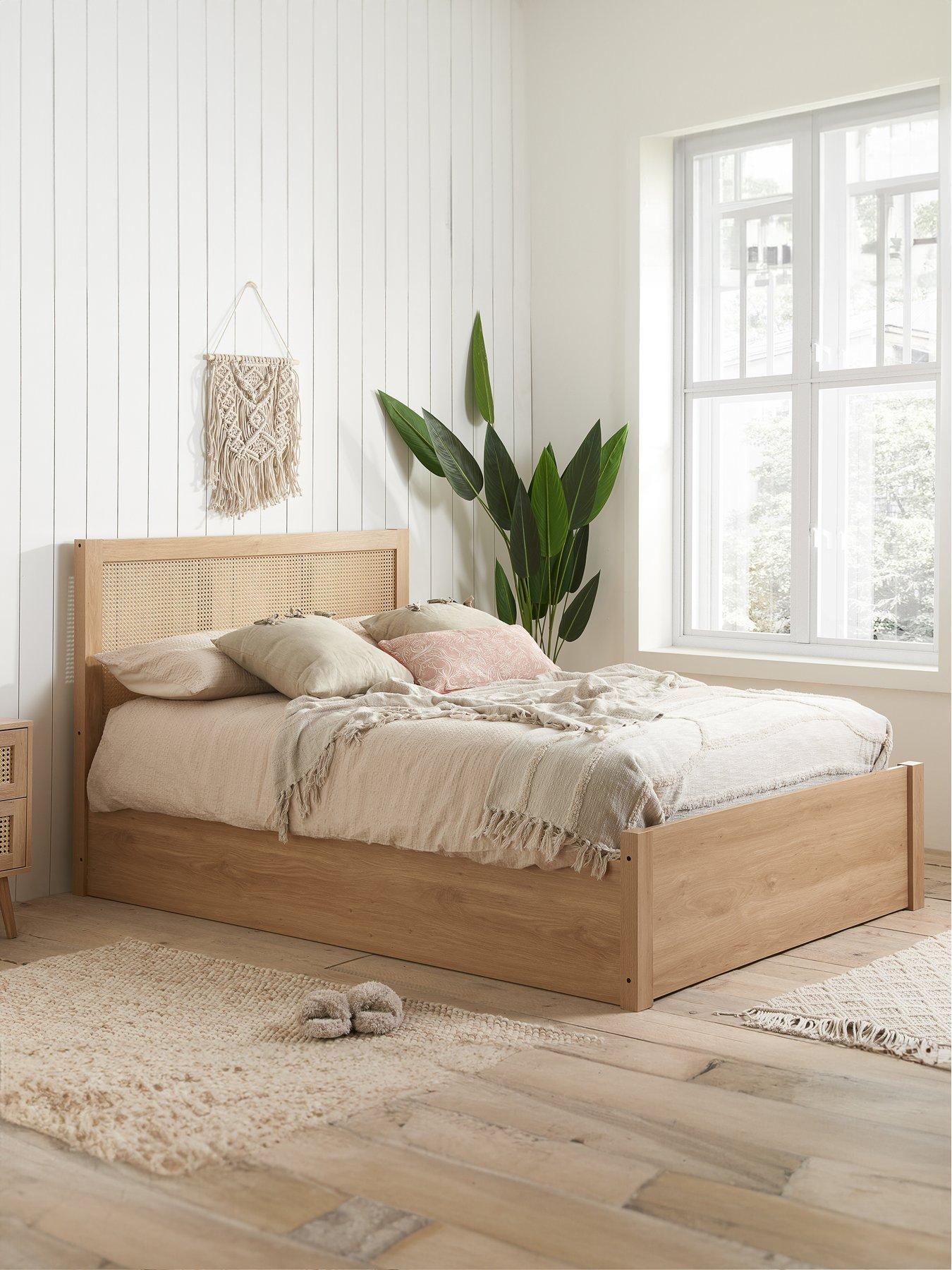 Birlea Croxley Rattan Bed - Oak