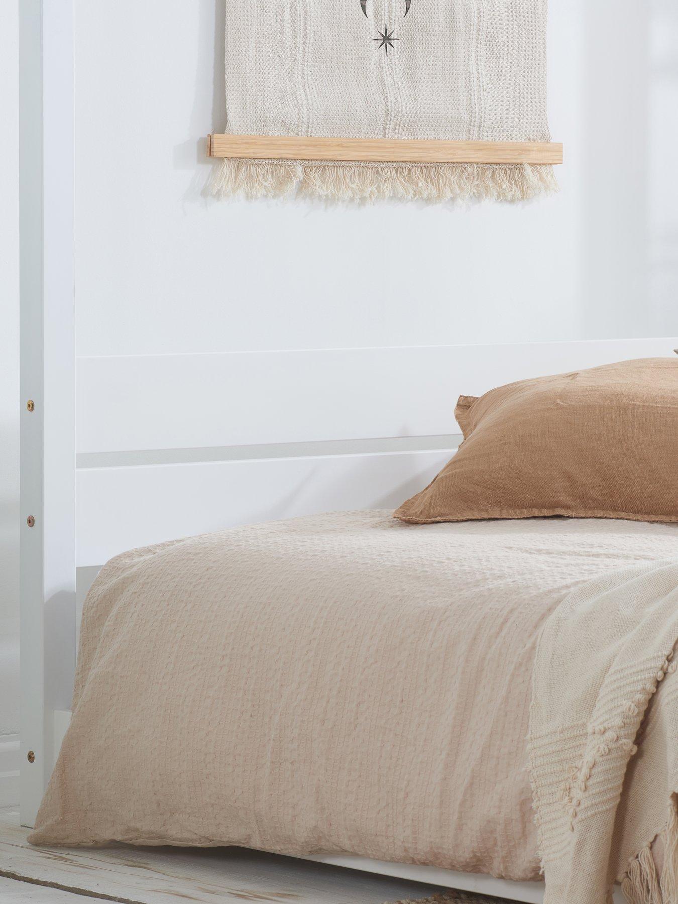 Image 4 of 5 of Birlea Darwin Four Poster Bed - White