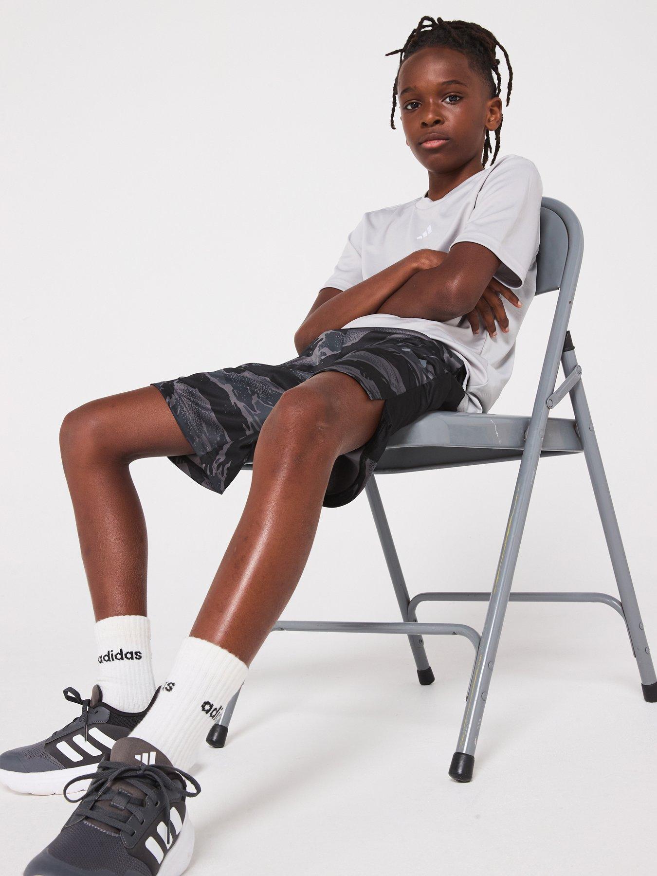 undefined Junior Boys Train Essentials Camo Shorts - Black
