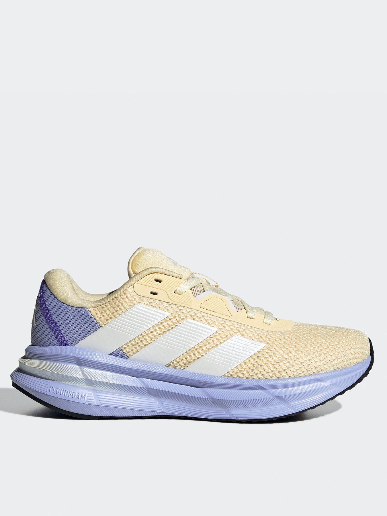 undefined Womens Running Galaxy 7 Trainers - Warm Vanilla/Zero Met/Violet