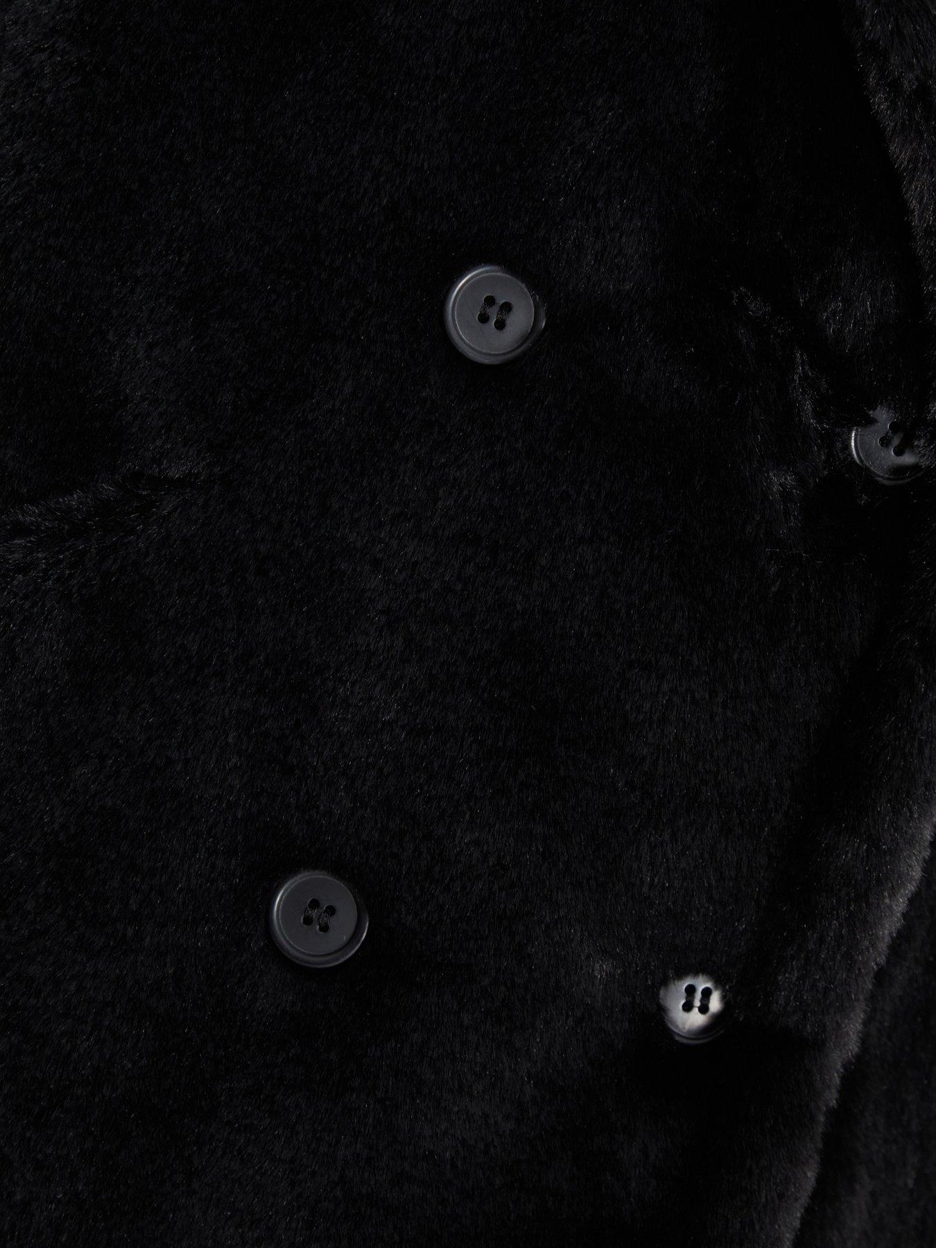 Image 6 of 6 of Quiz Black Faux Fur Jacket