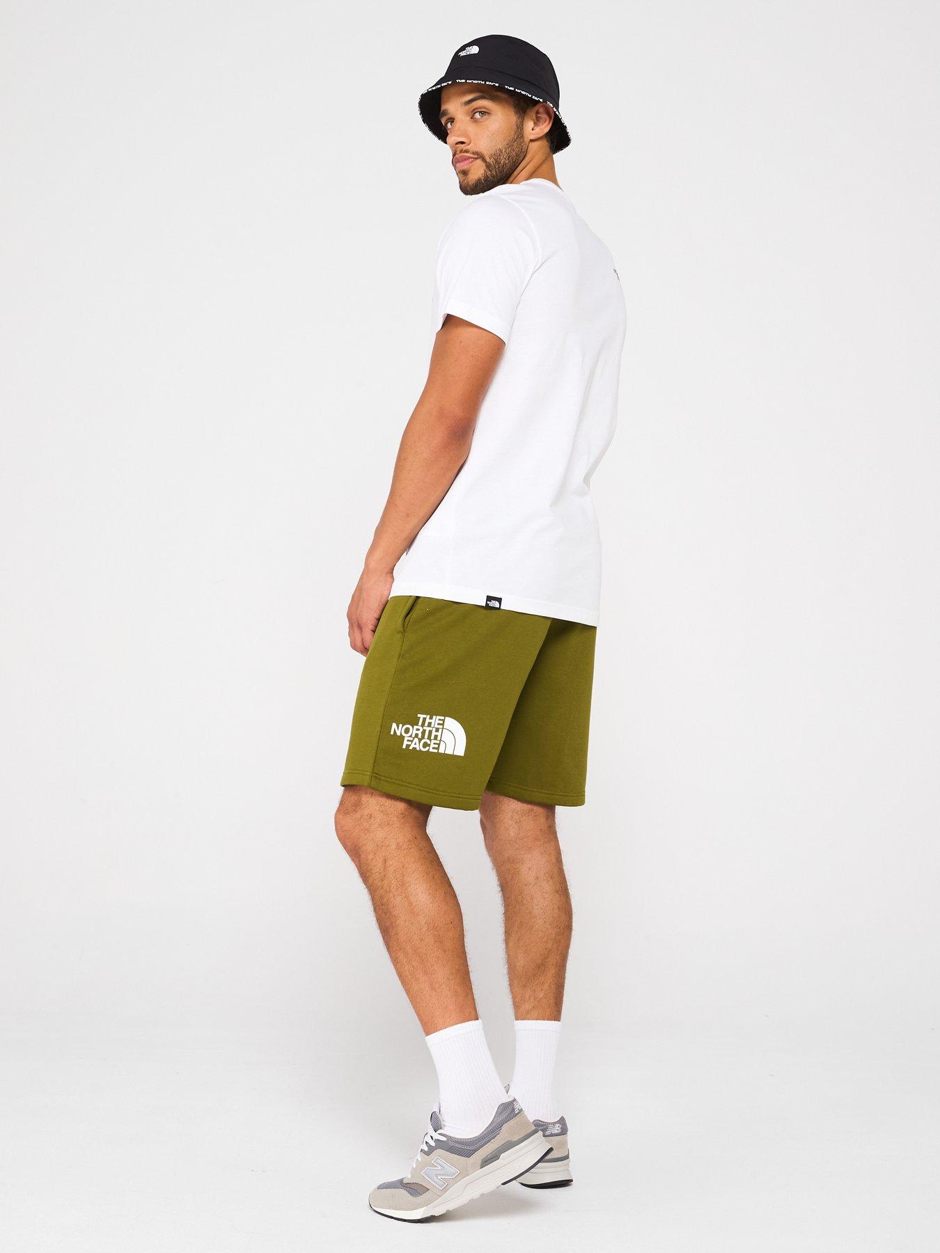 Image 3 of 4 of THE NORTH FACE Men's Easy Regular Shorts - Green
