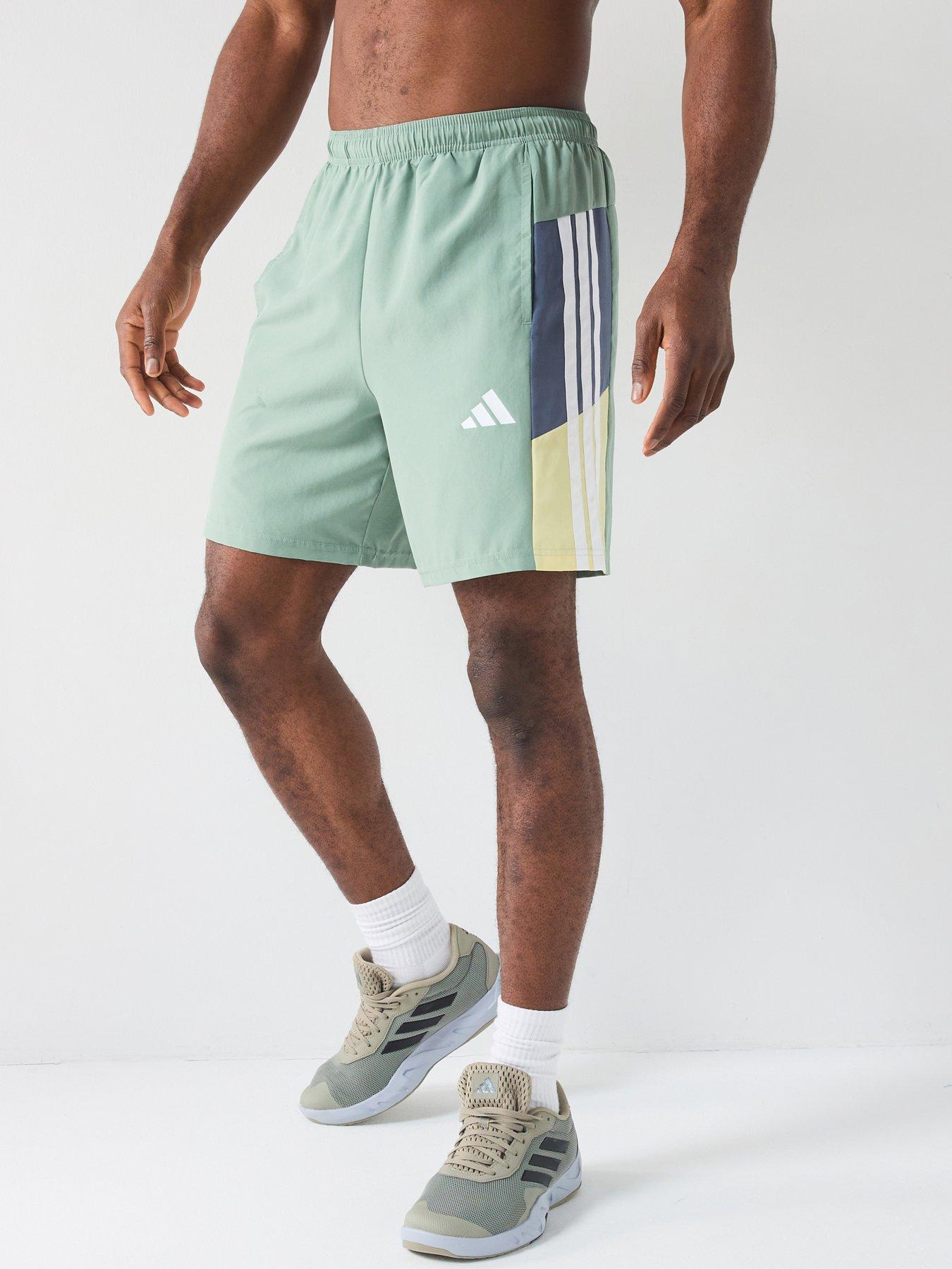 undefined Men's Train Essentials Colour Block Shorts - Silver Green